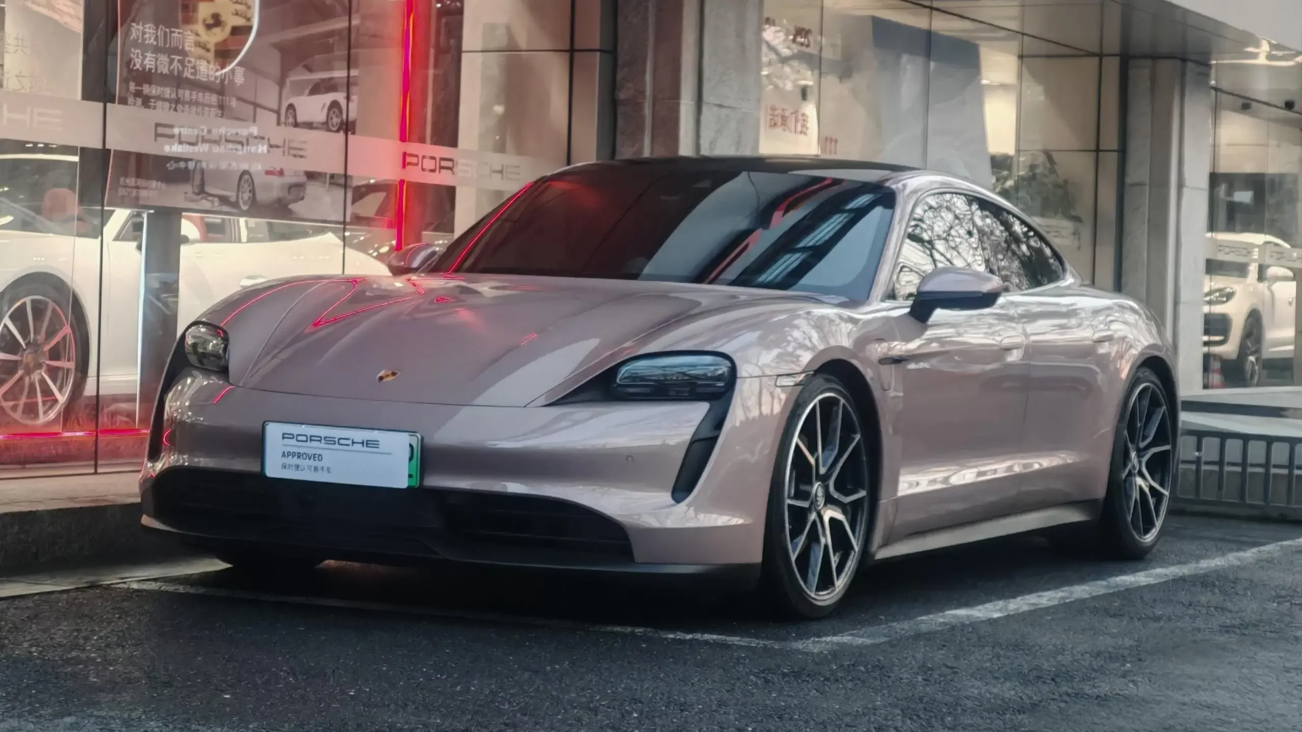 Porsche Taycan