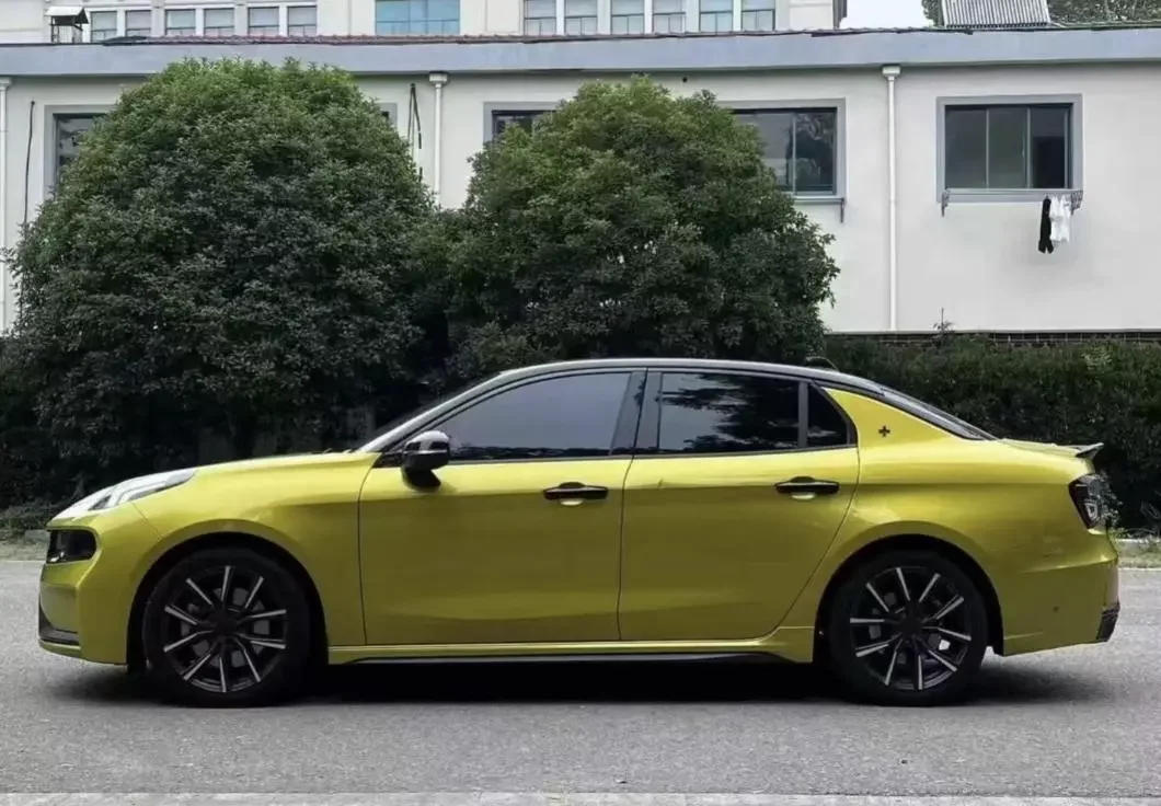 Lynk & Co 03