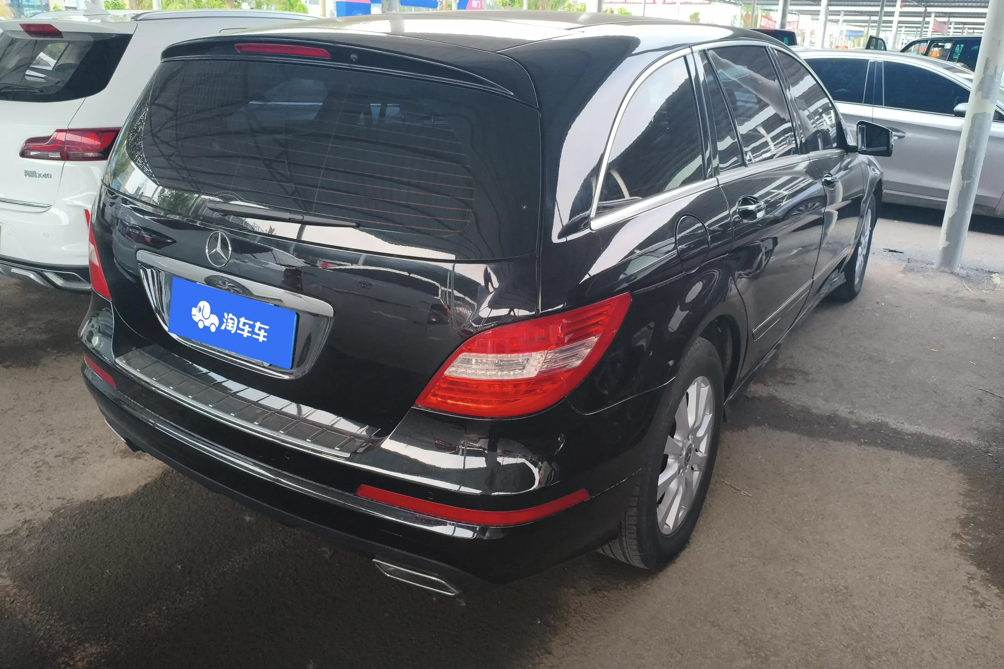 Mercedes-Benz R-Class