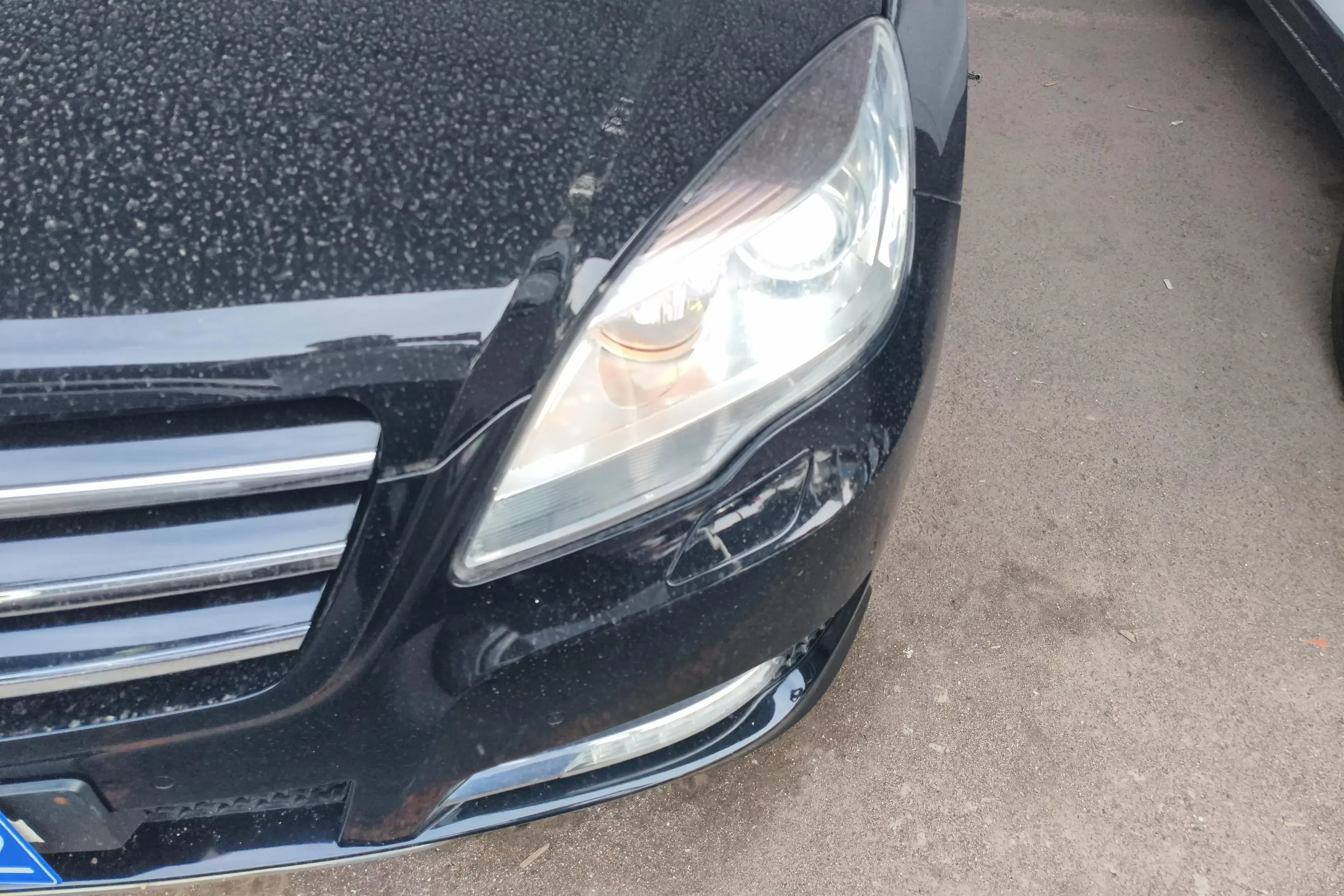 Mercedes-Benz R-Class