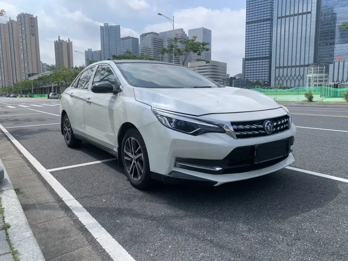 Kai Chen Venucia D60