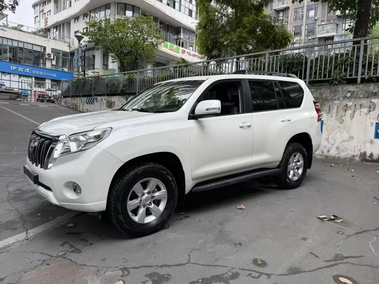 Toyota prado
