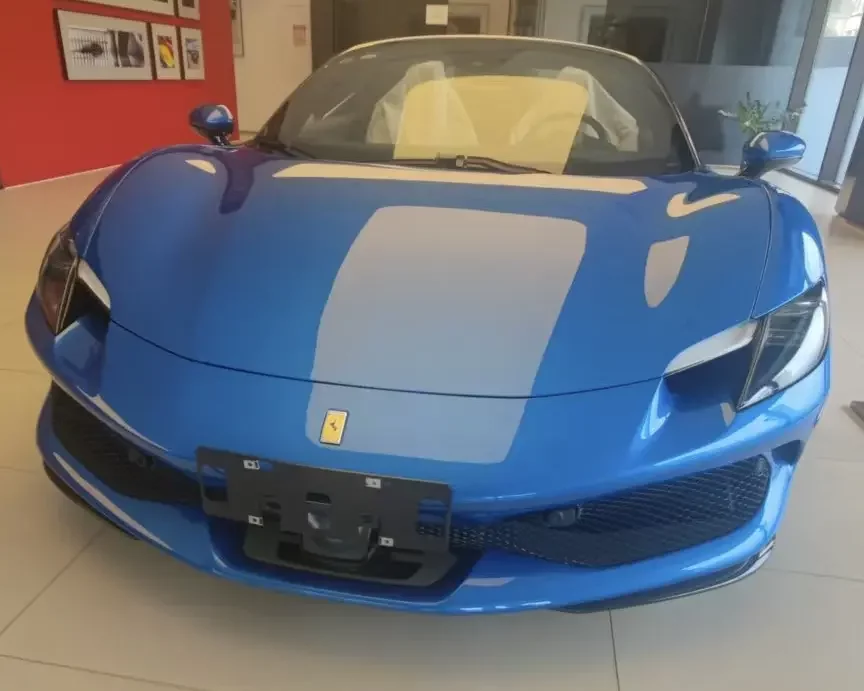 Ferrari 296