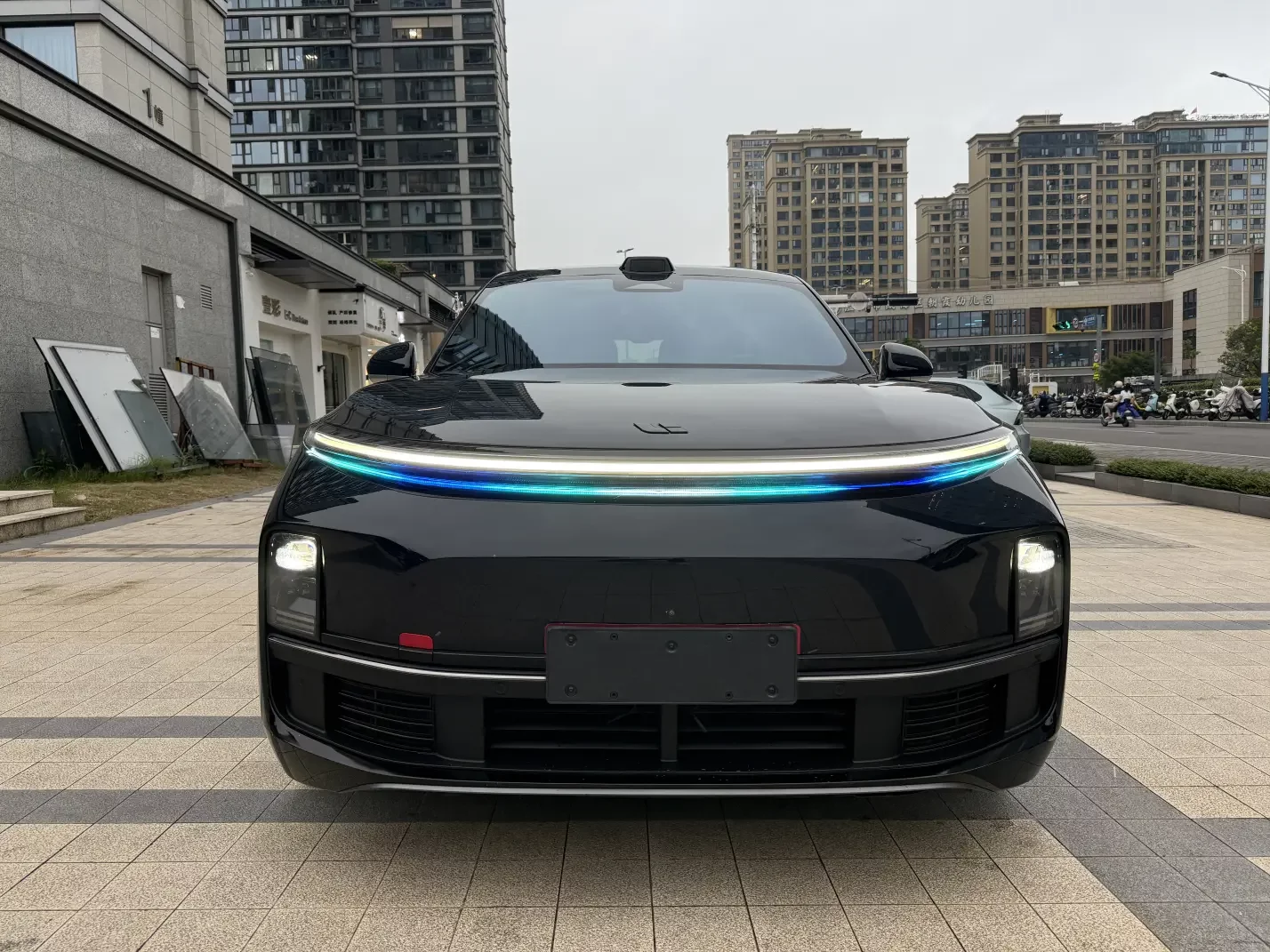 Lixiang L9