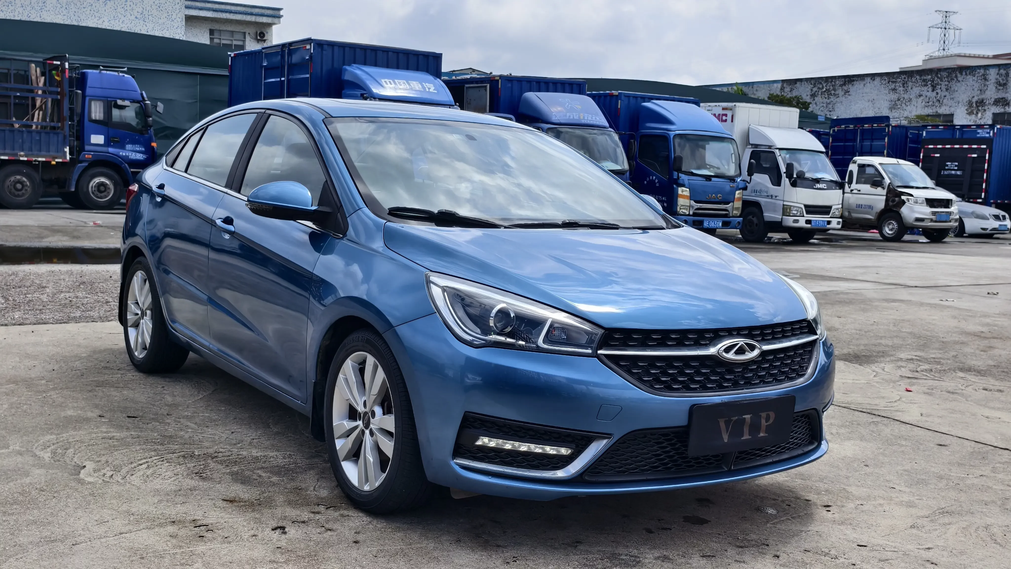 Chery Arrizo 5