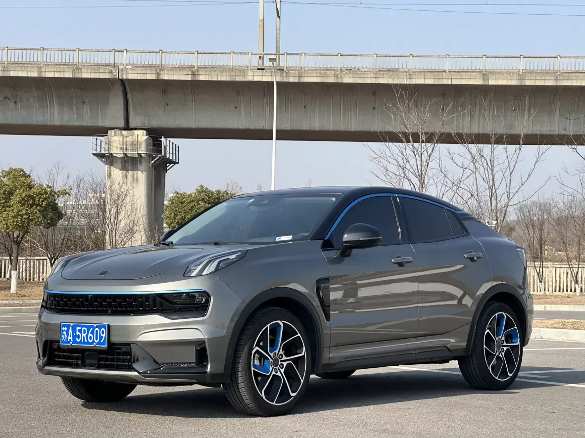 Lynk & Co 05