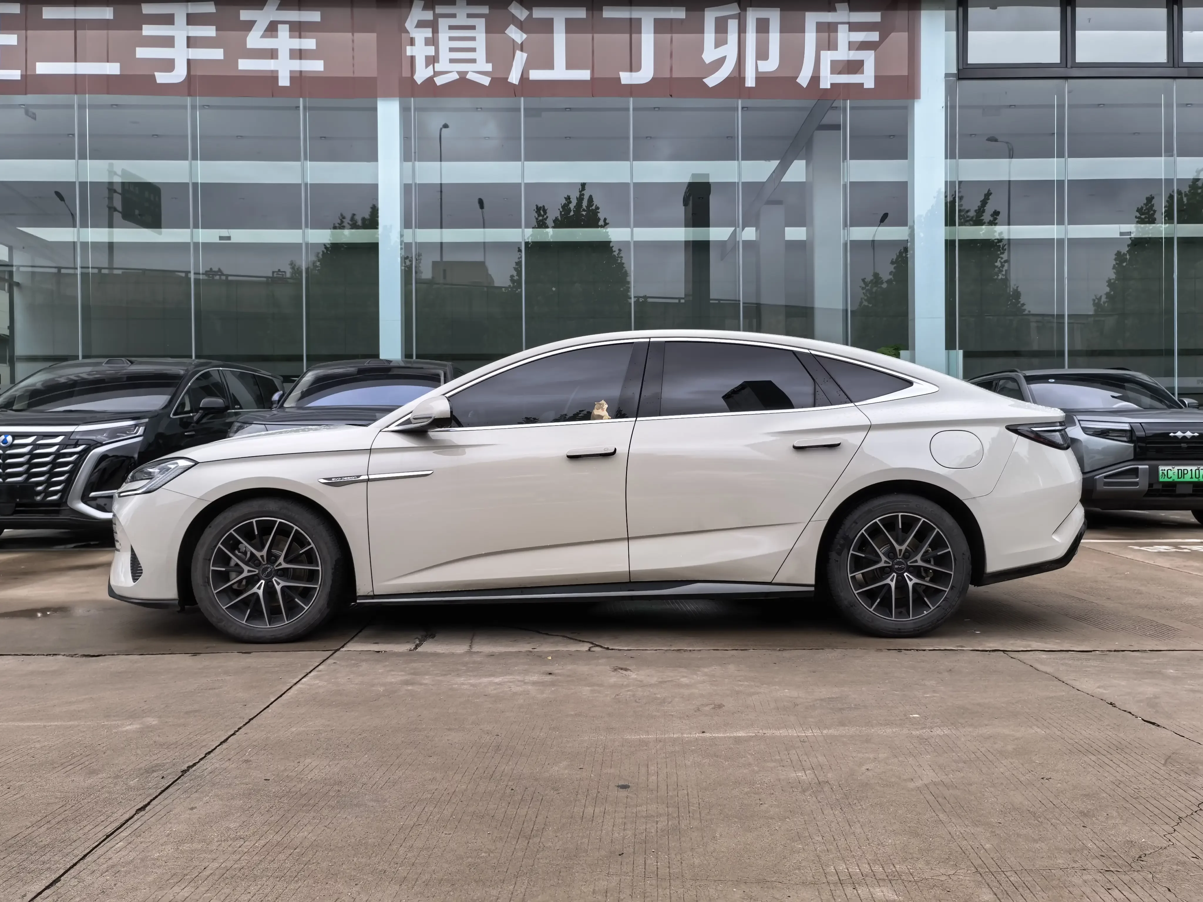 BYD Seal DM