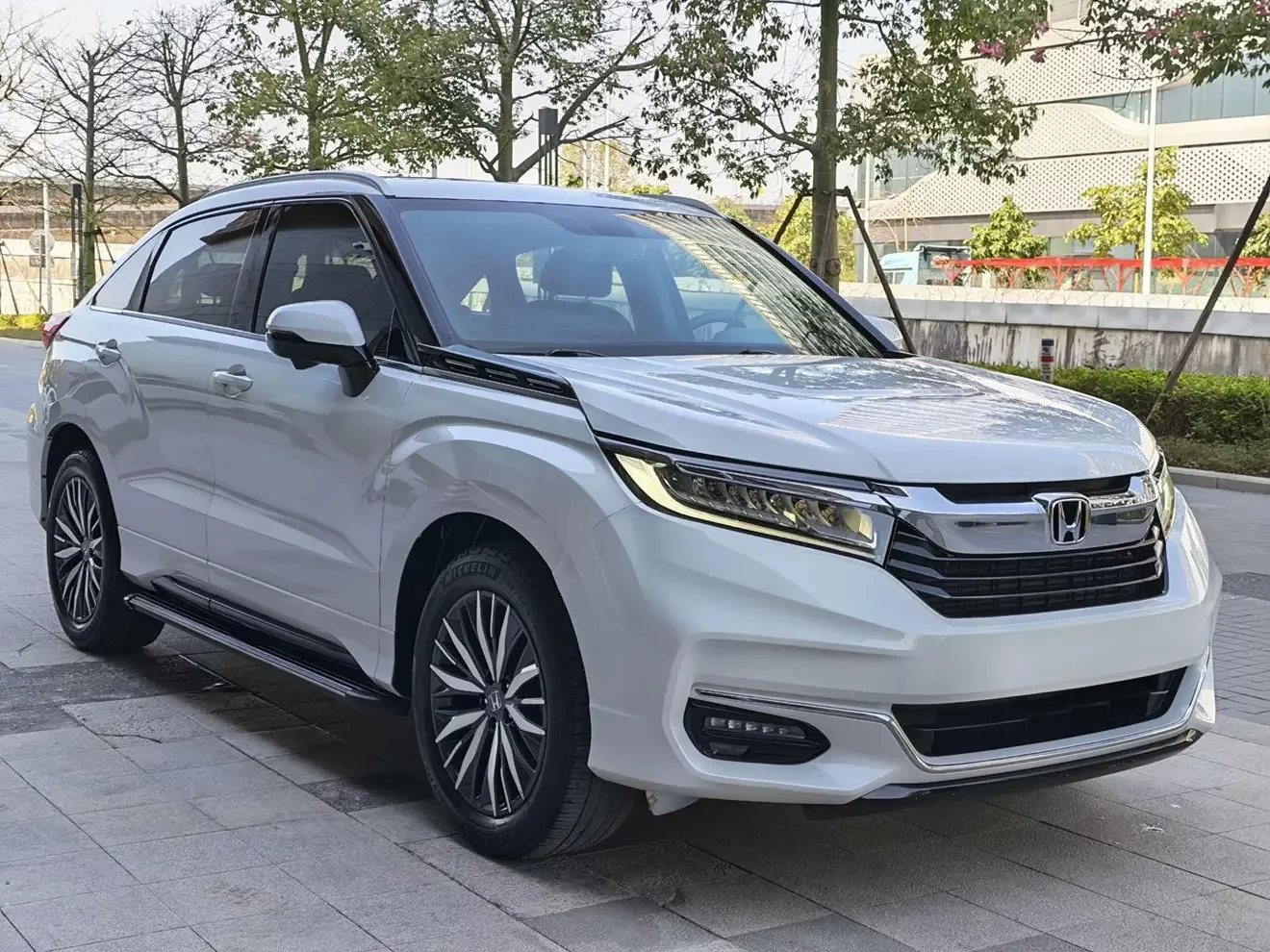 Honda Avancier