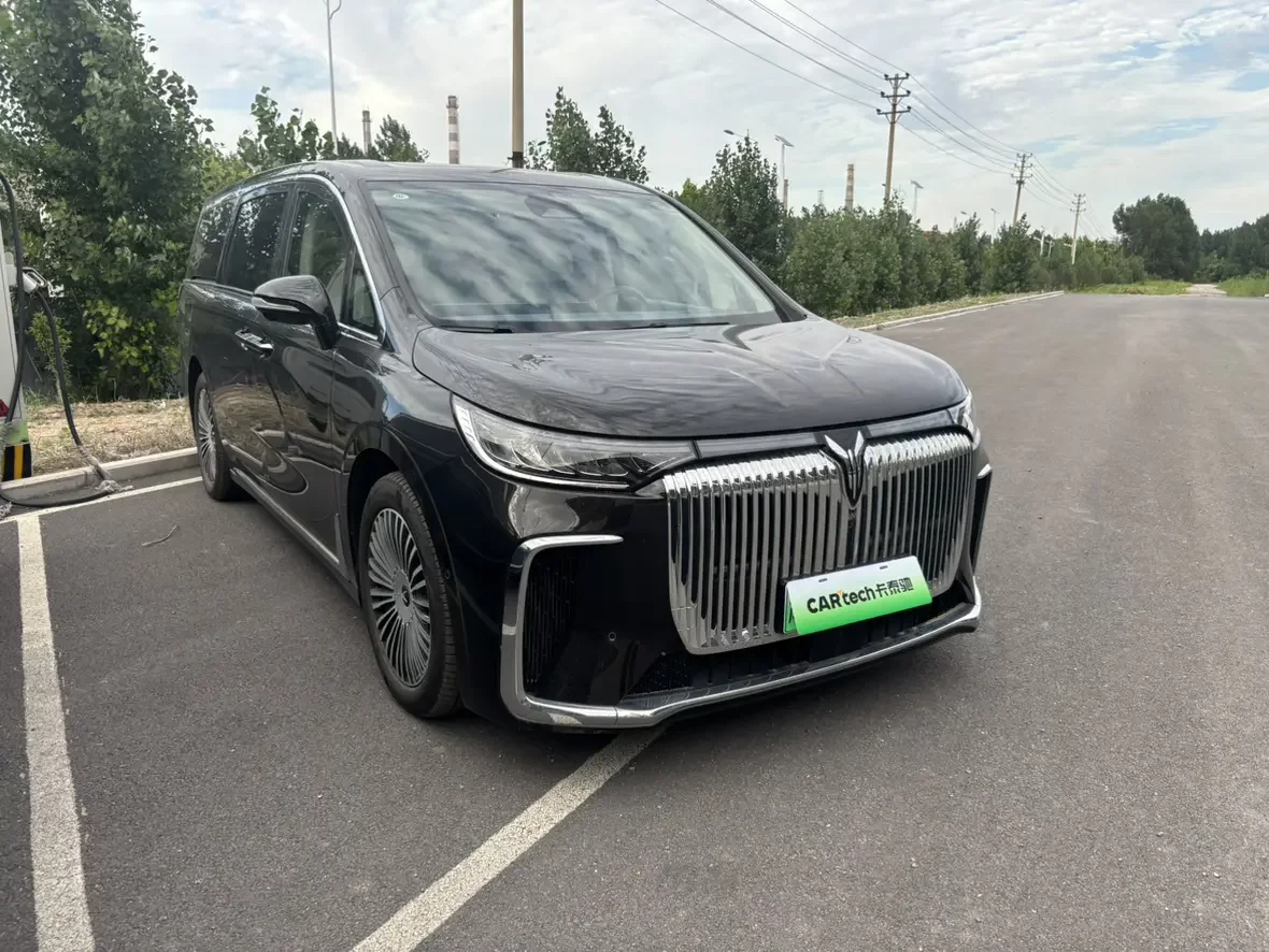 Voyah Lantu Dreamer PHEV