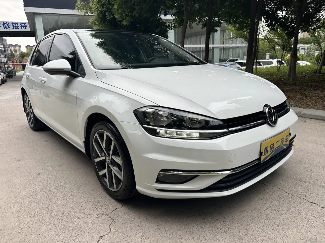 Volkswagen golf