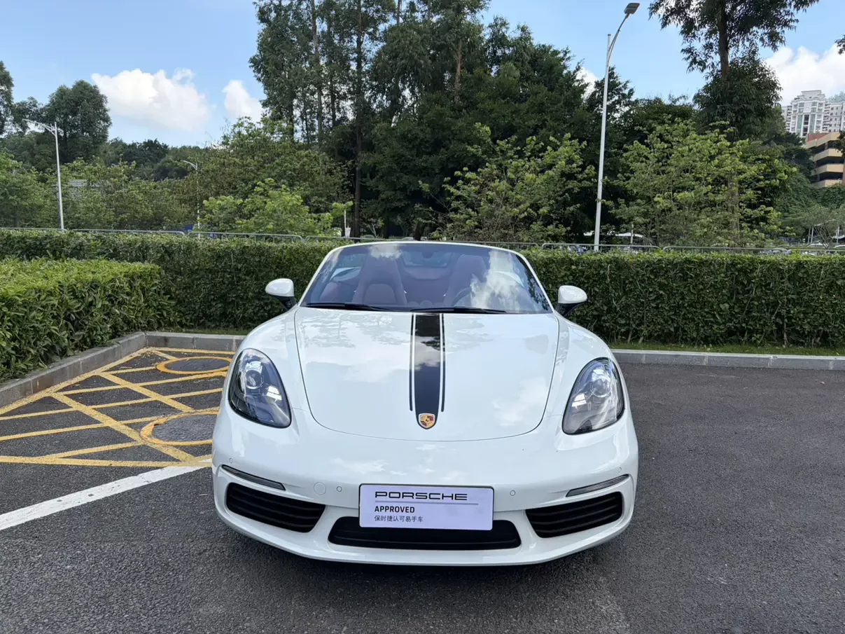 Porsche 718