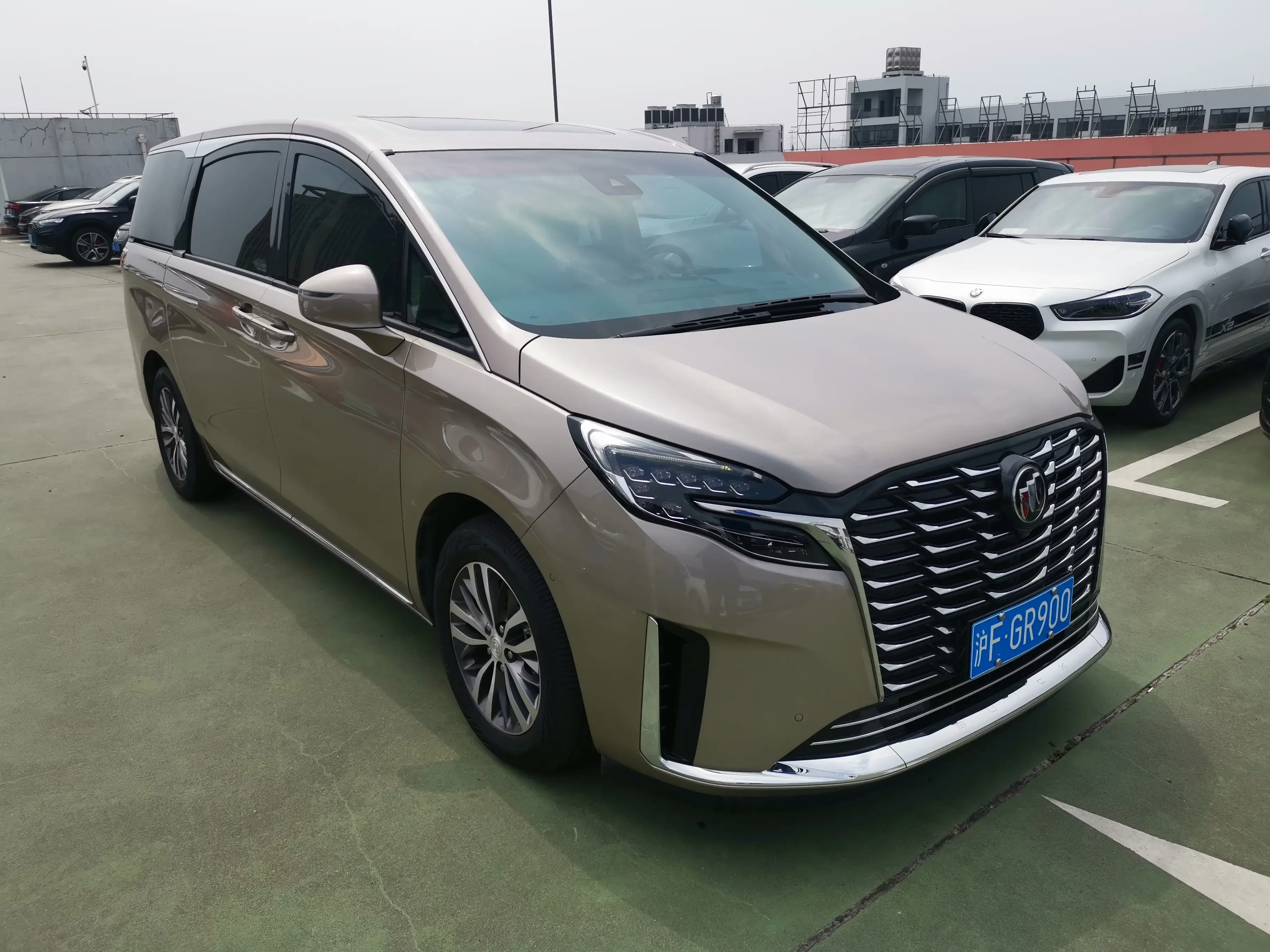 Buick GL8