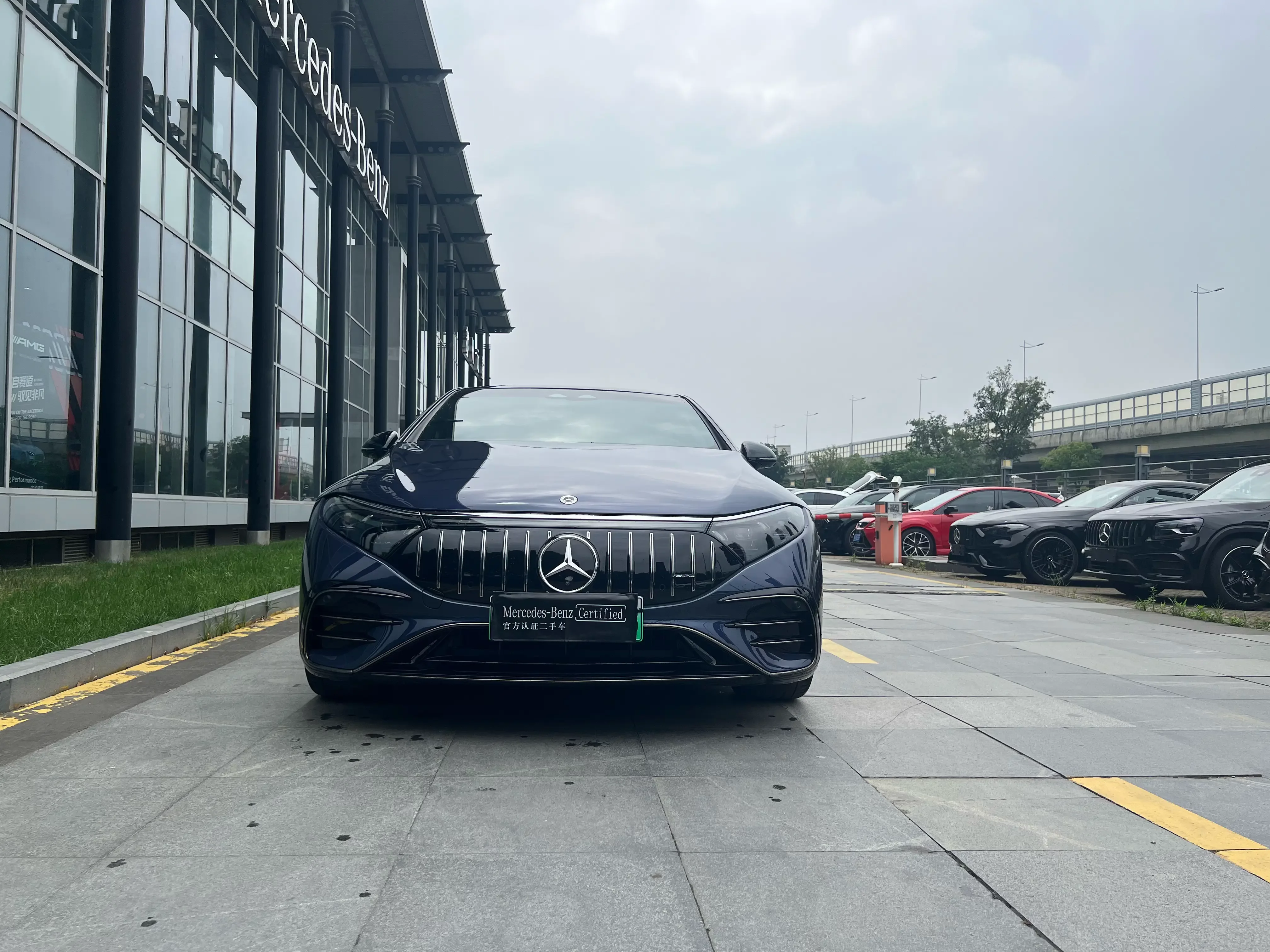 Mercedes-Benz EQS AMG