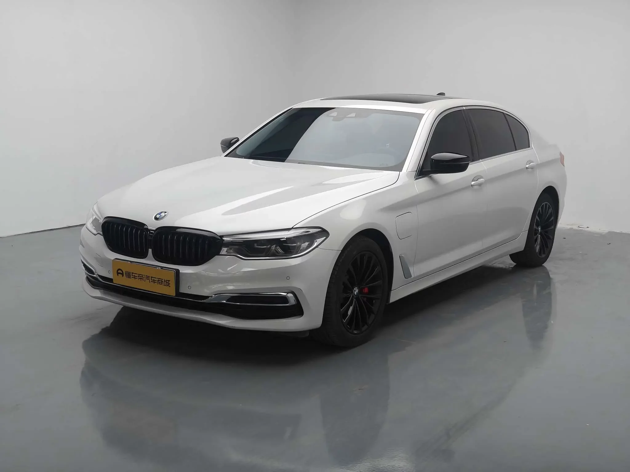 BMW 5 Series PHEV