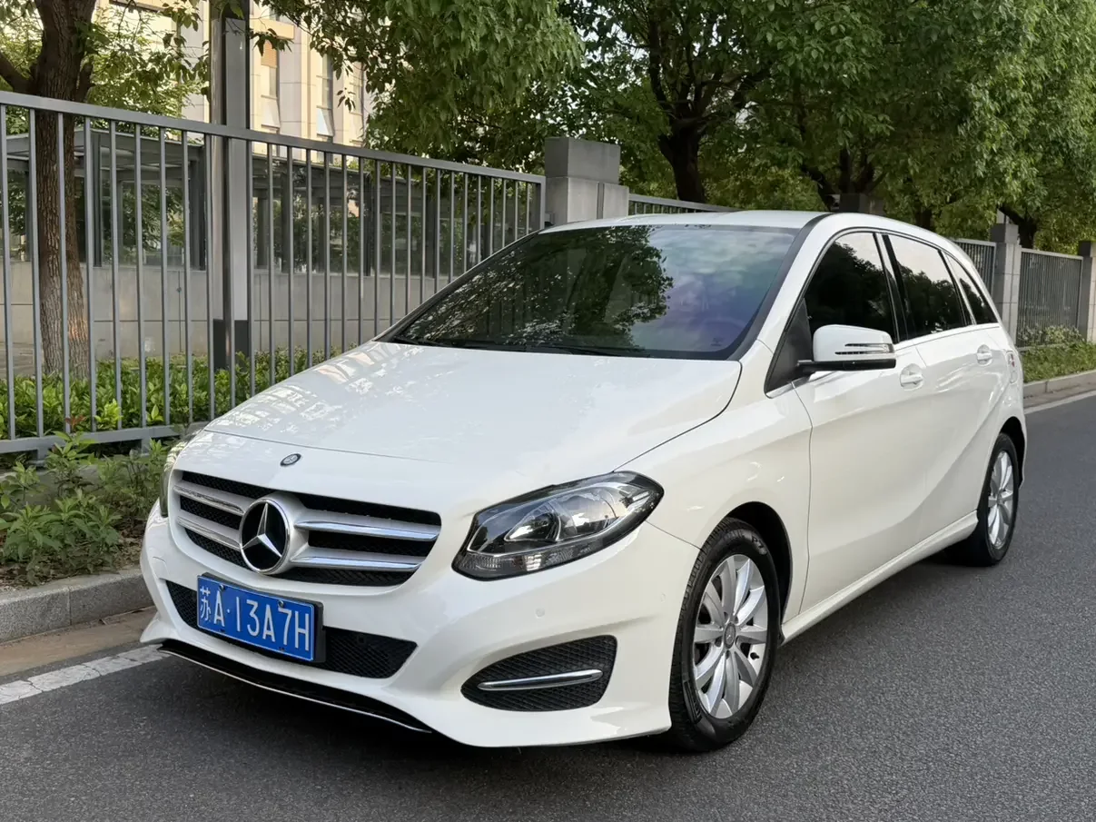 Mercedes-Benz B Class
