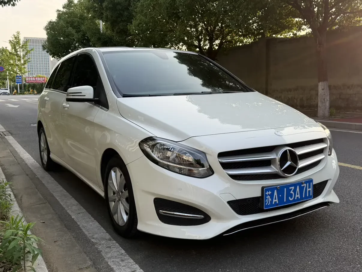 Mercedes-Benz B Class