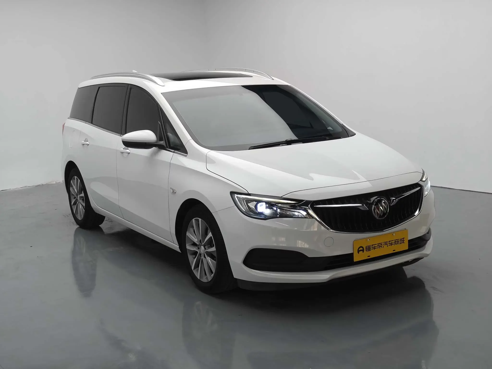 Buick GL6