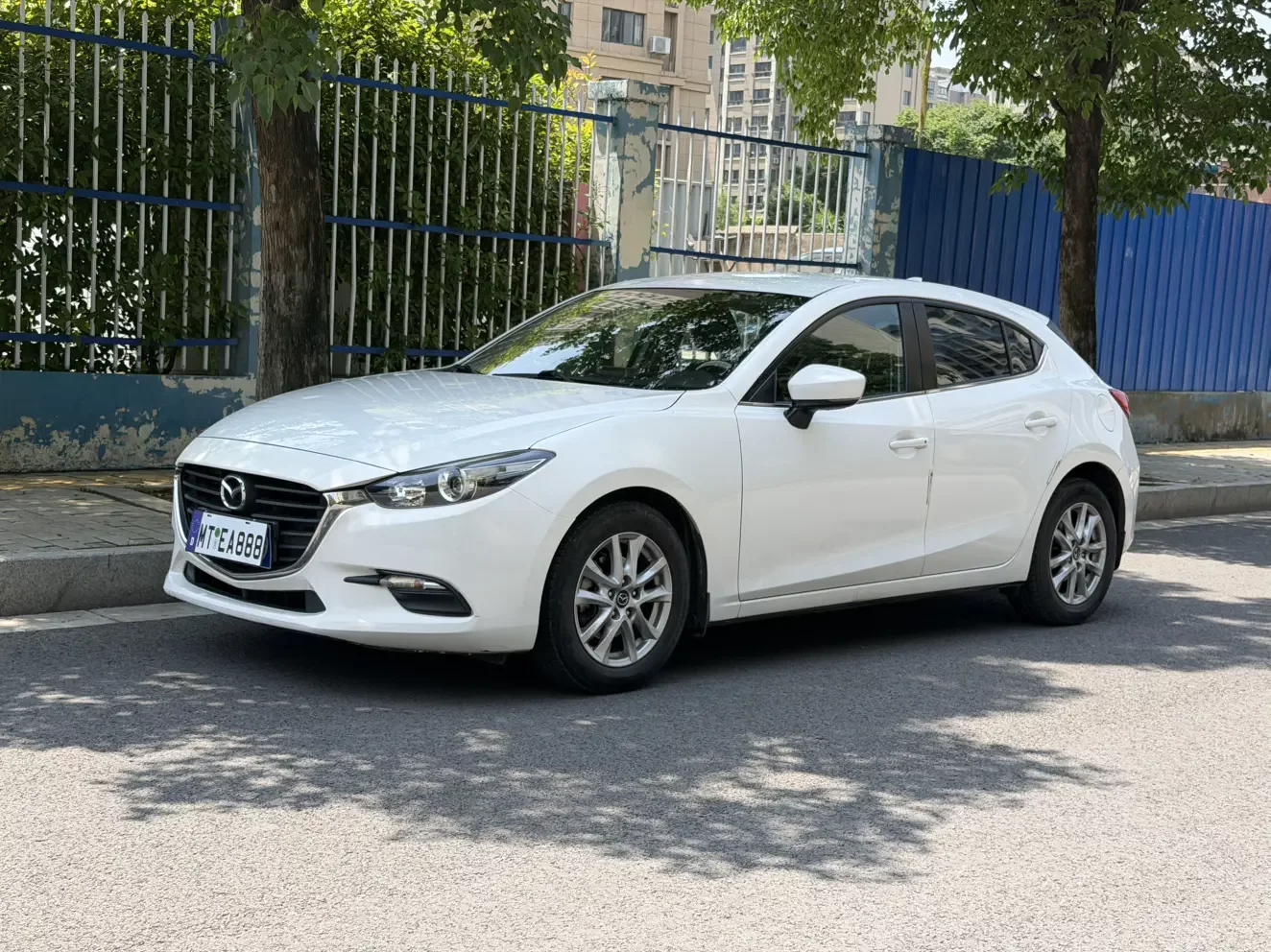Mazda Axela