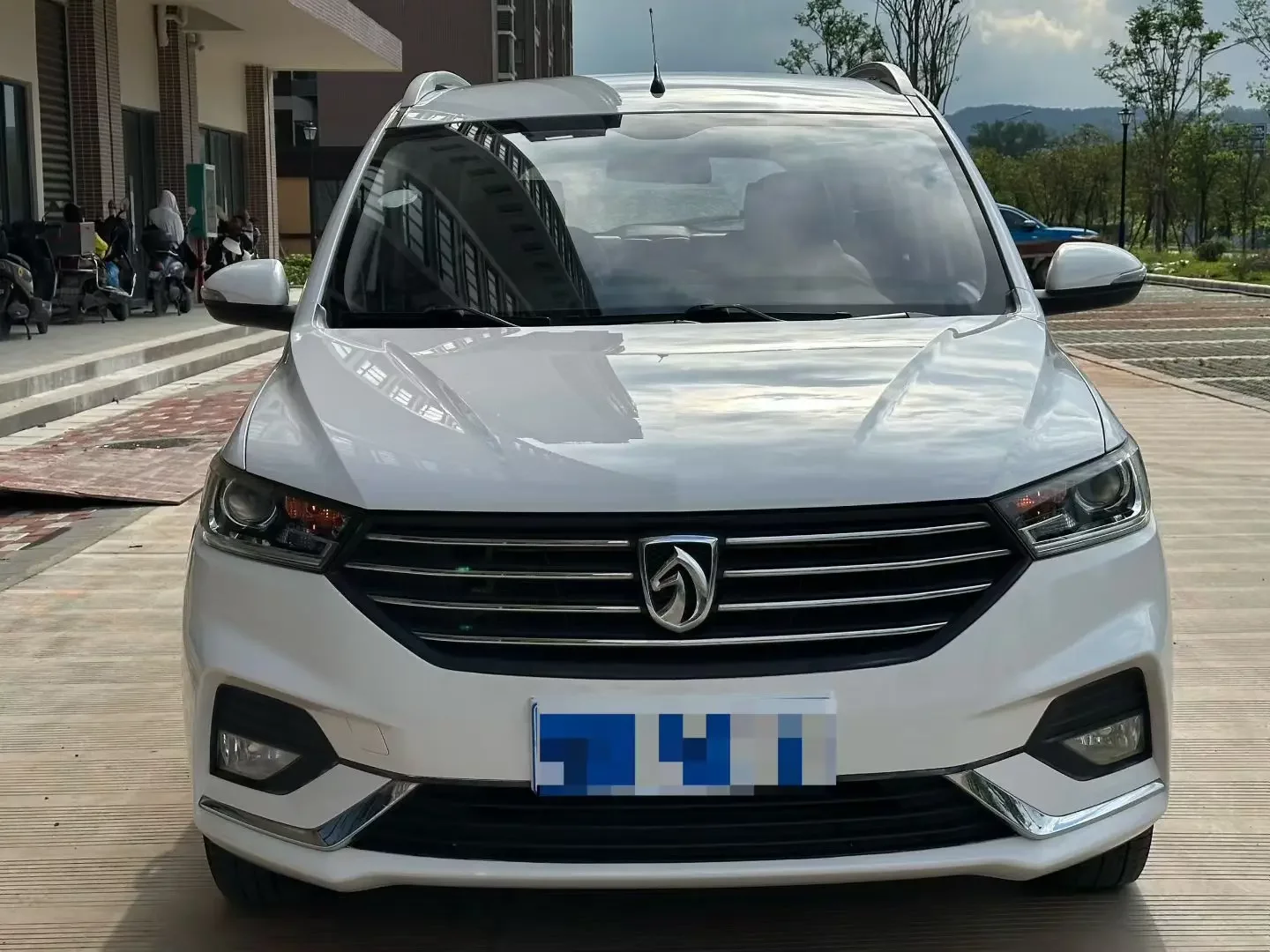 Baojun 360