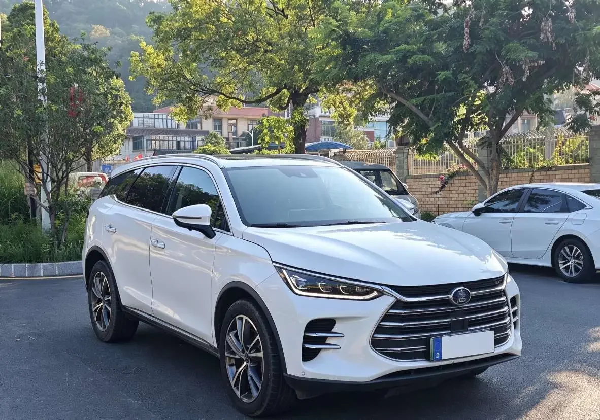BYD Tang DM