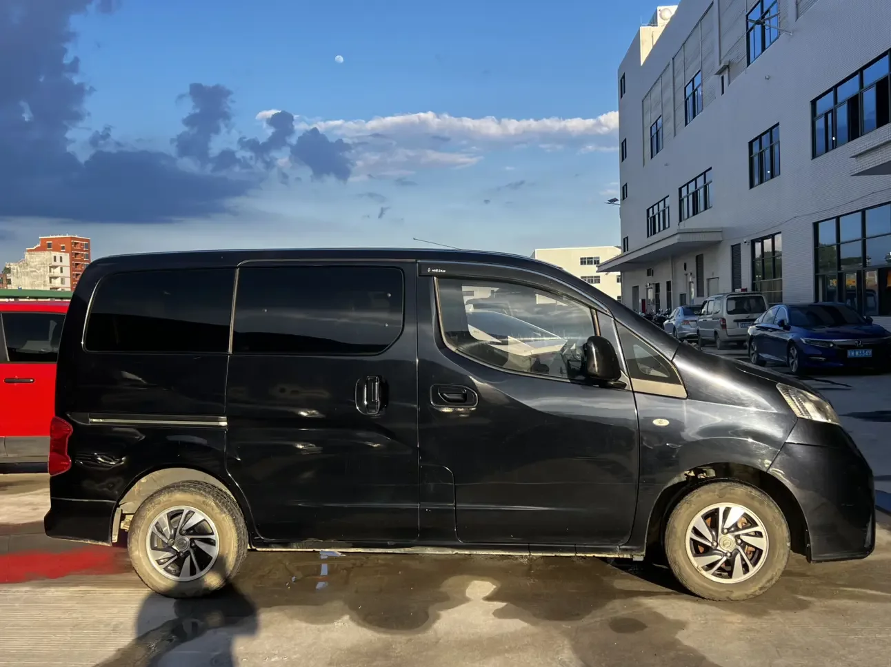 Nissan NV200