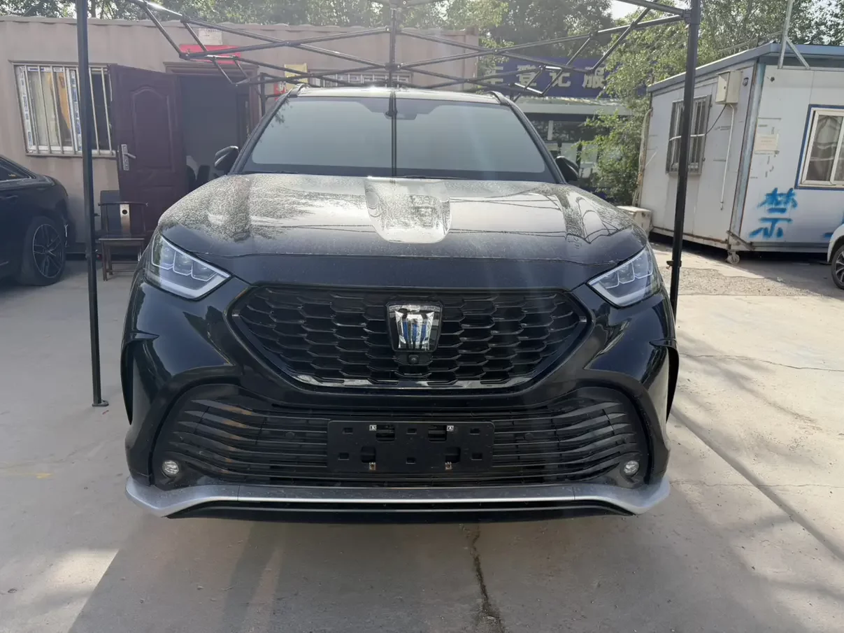 Toyota Crown Kluger