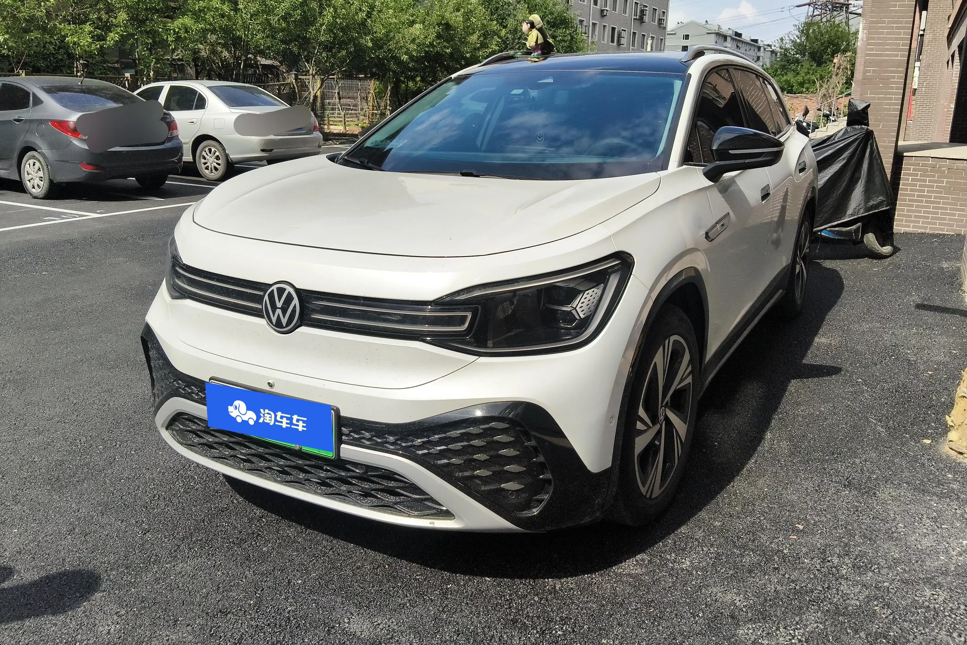 Volkswagen ID.6 CROZZ