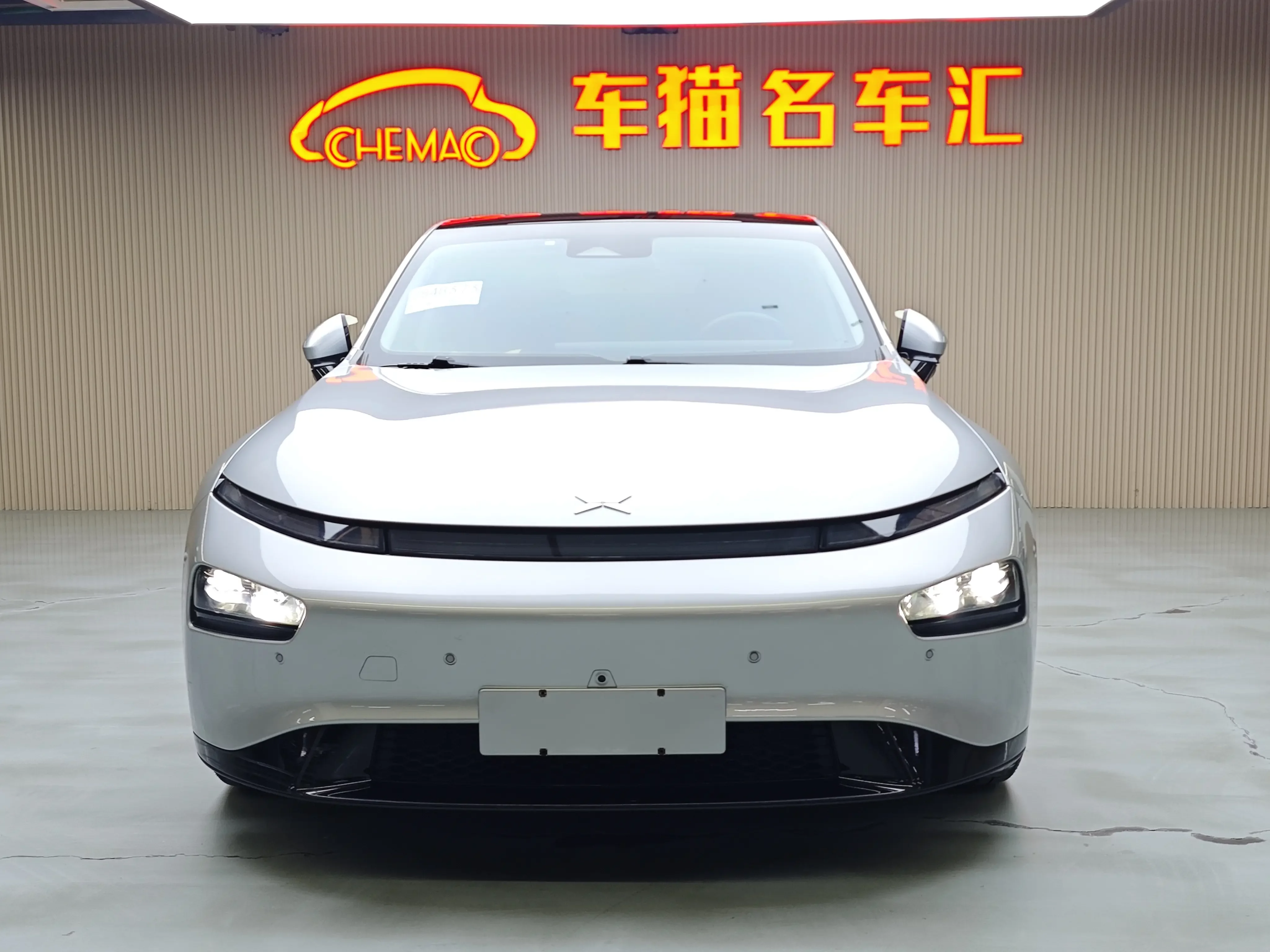 Xpeng P7