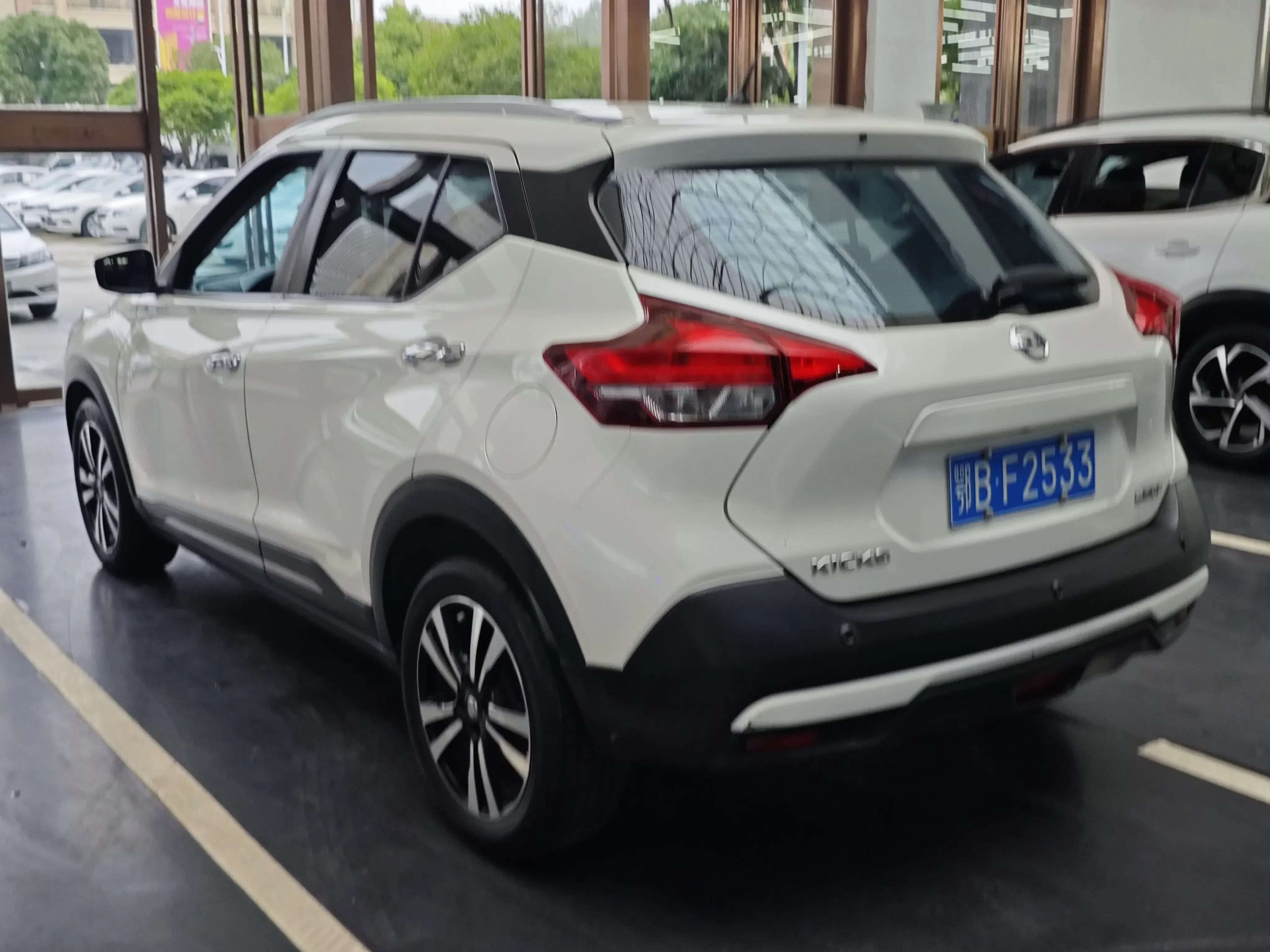 Nissan Jinke