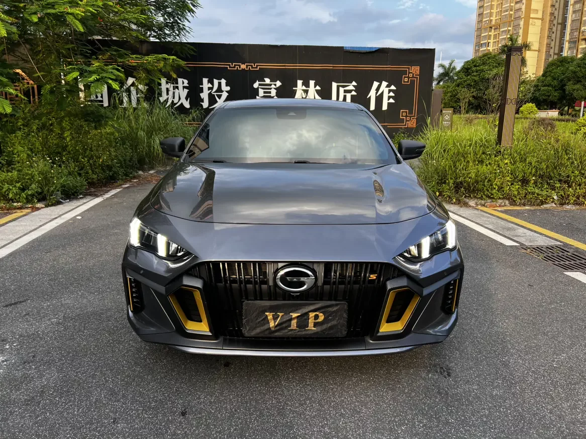 GAC Trumpchi Empow  из Китая