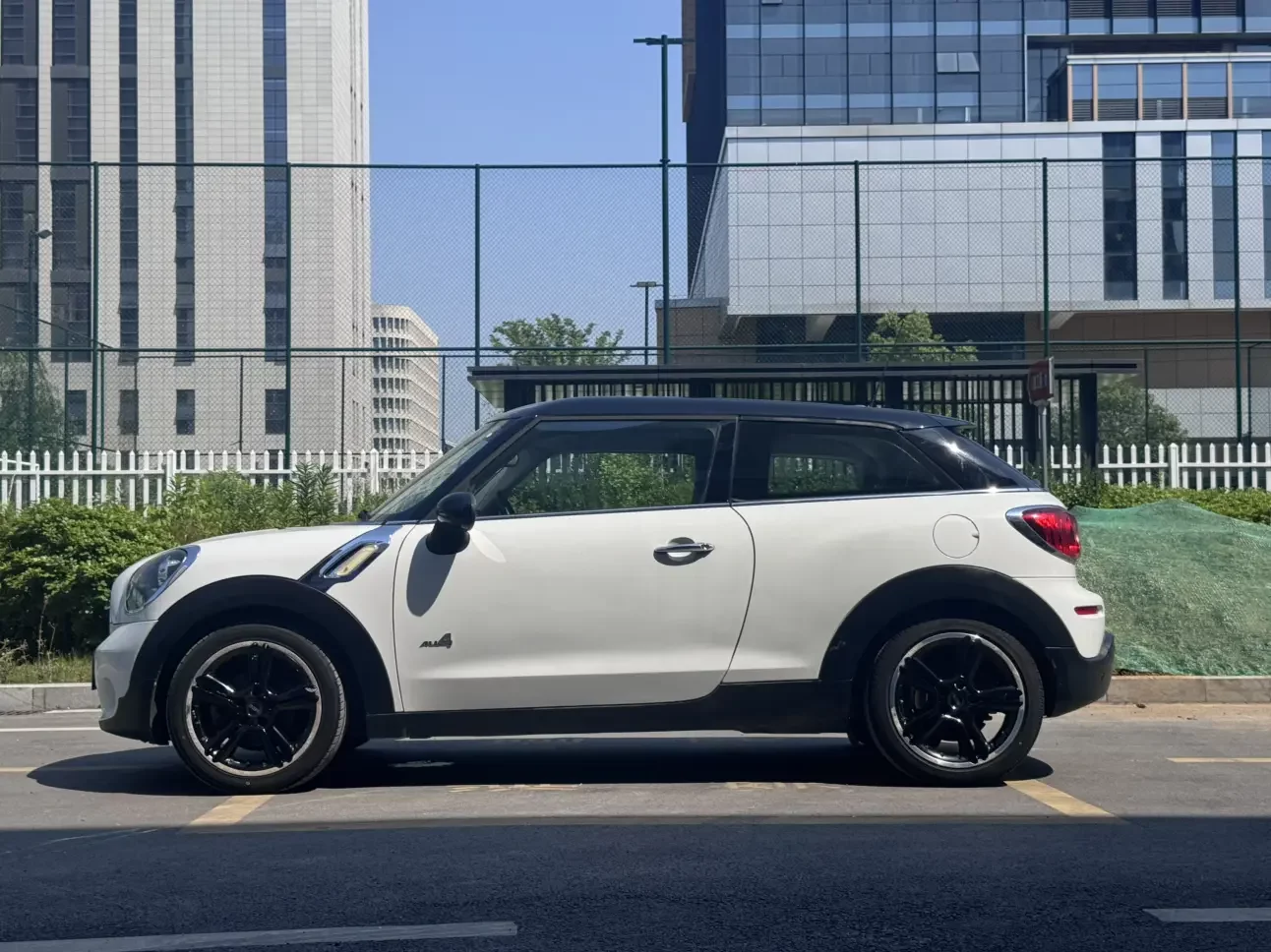 MINI PACEMAN