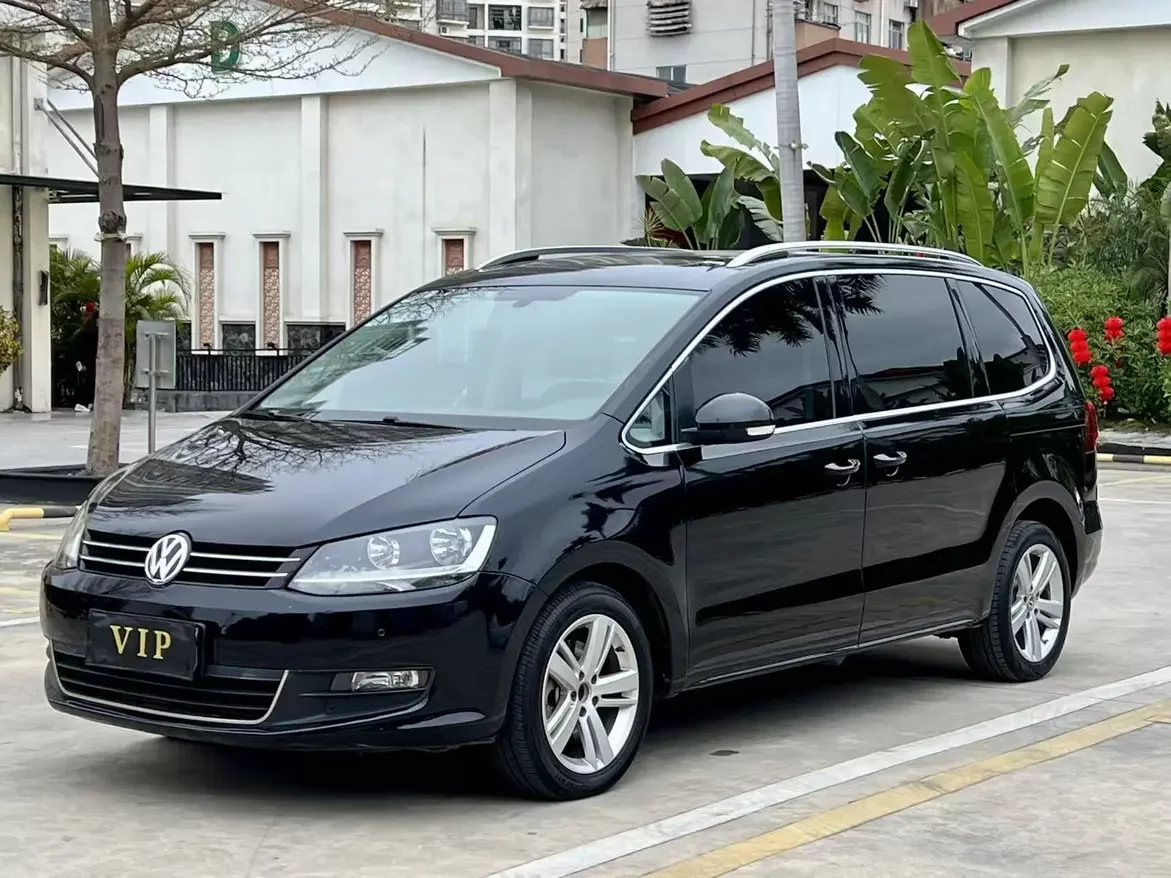 Volkswagen Sharon