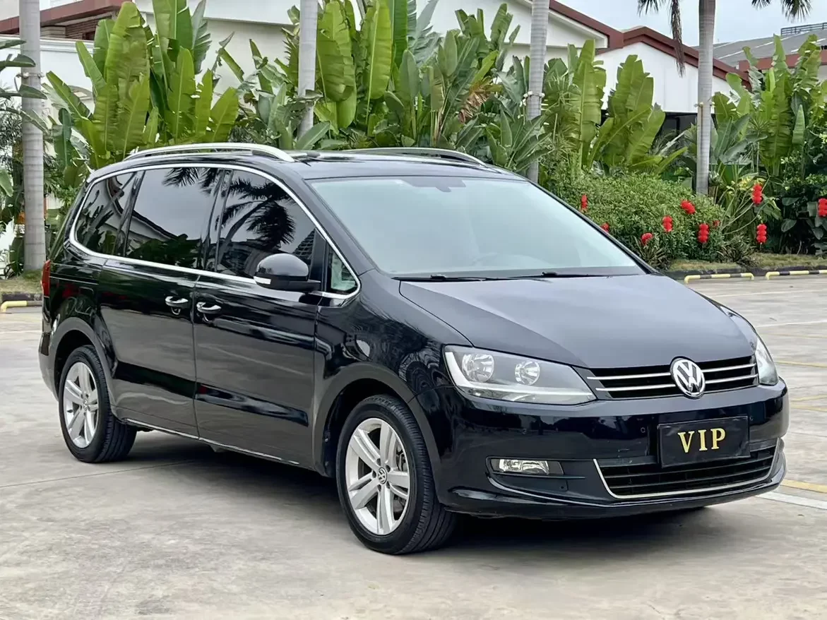 Volkswagen Sharon