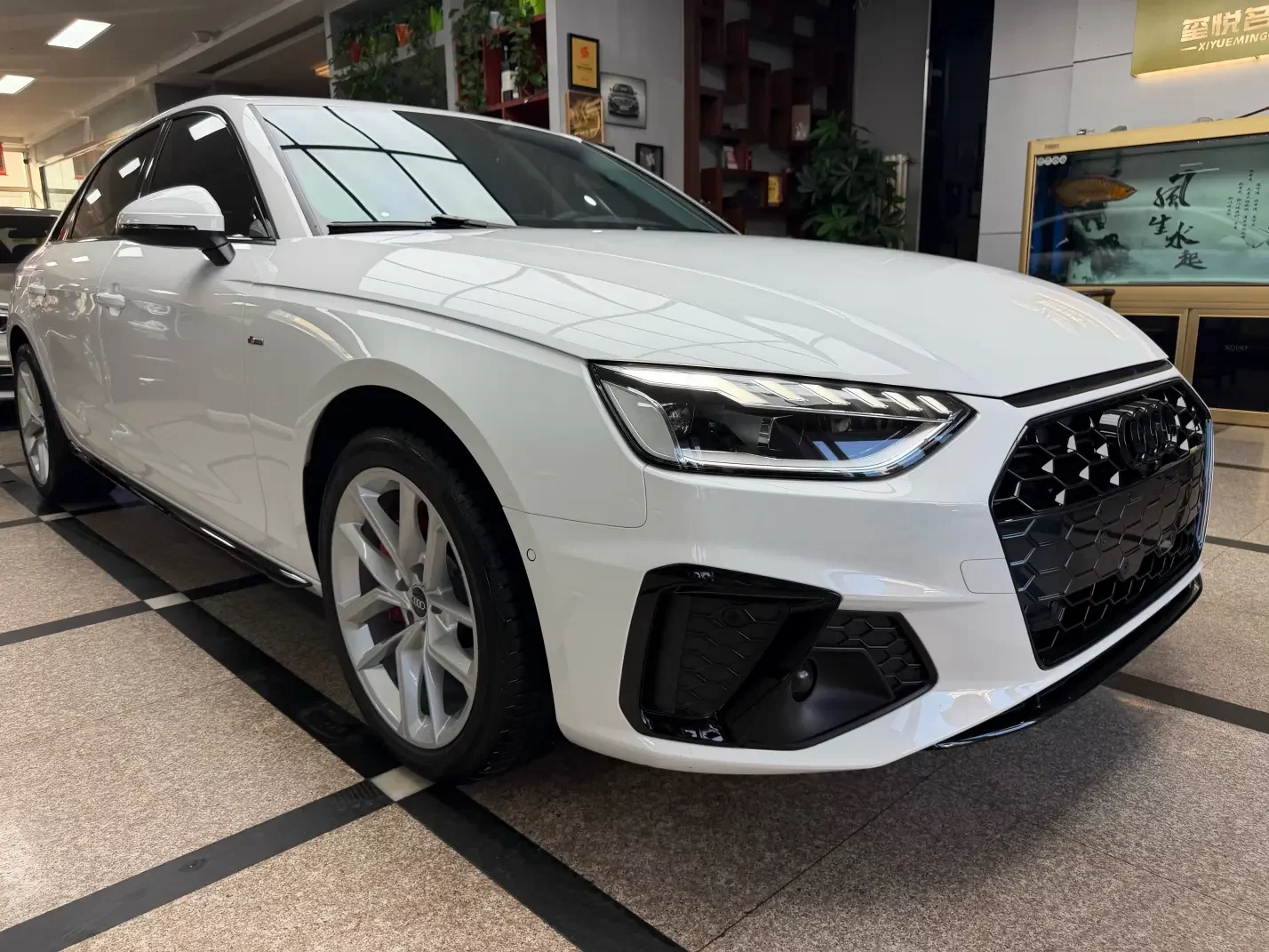 Audi A4L