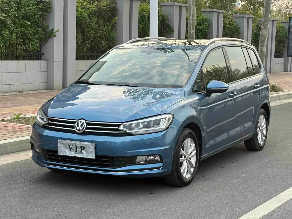Volkswagen Touran L