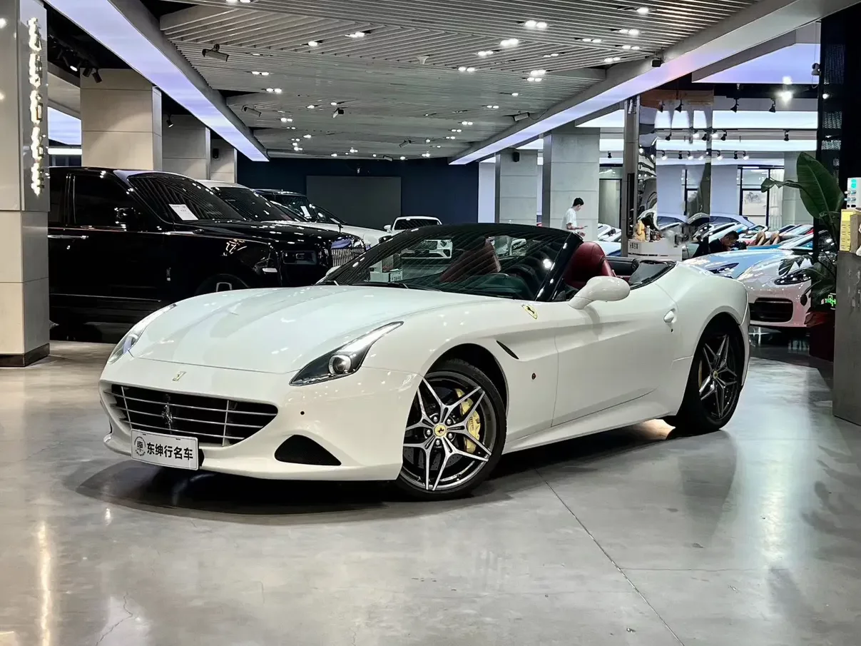 Ferrari California T