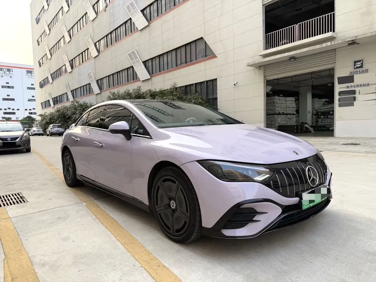 Mercedes-Benz EQE