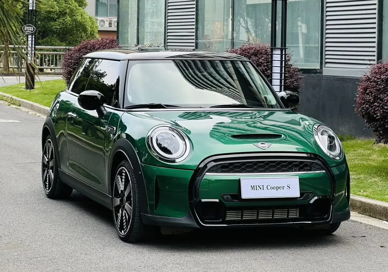 MINI 