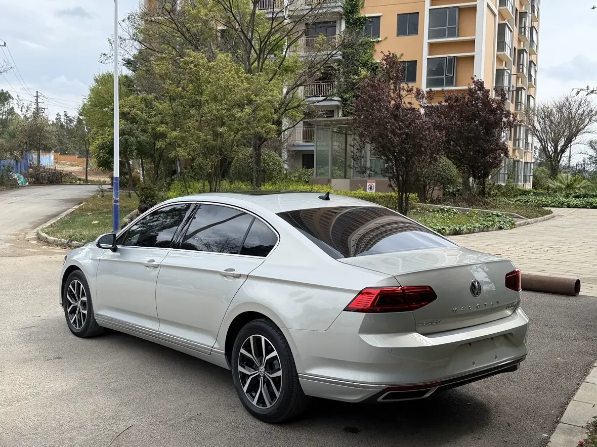 Volkswagen Magotan