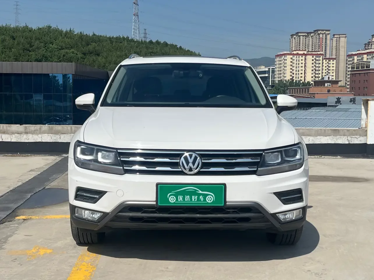 Volkswagen Tiguan L