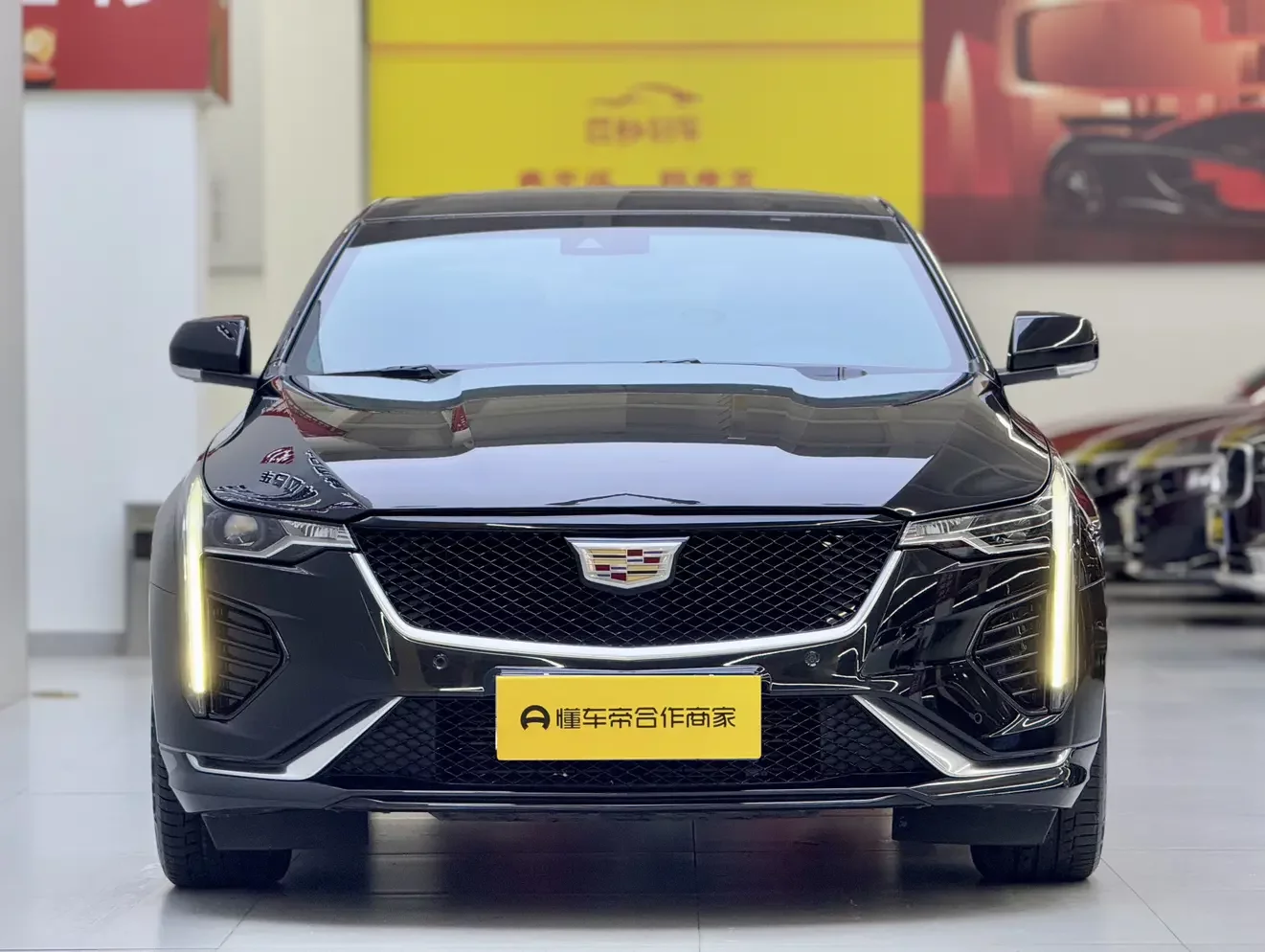 Cadillac CT4
