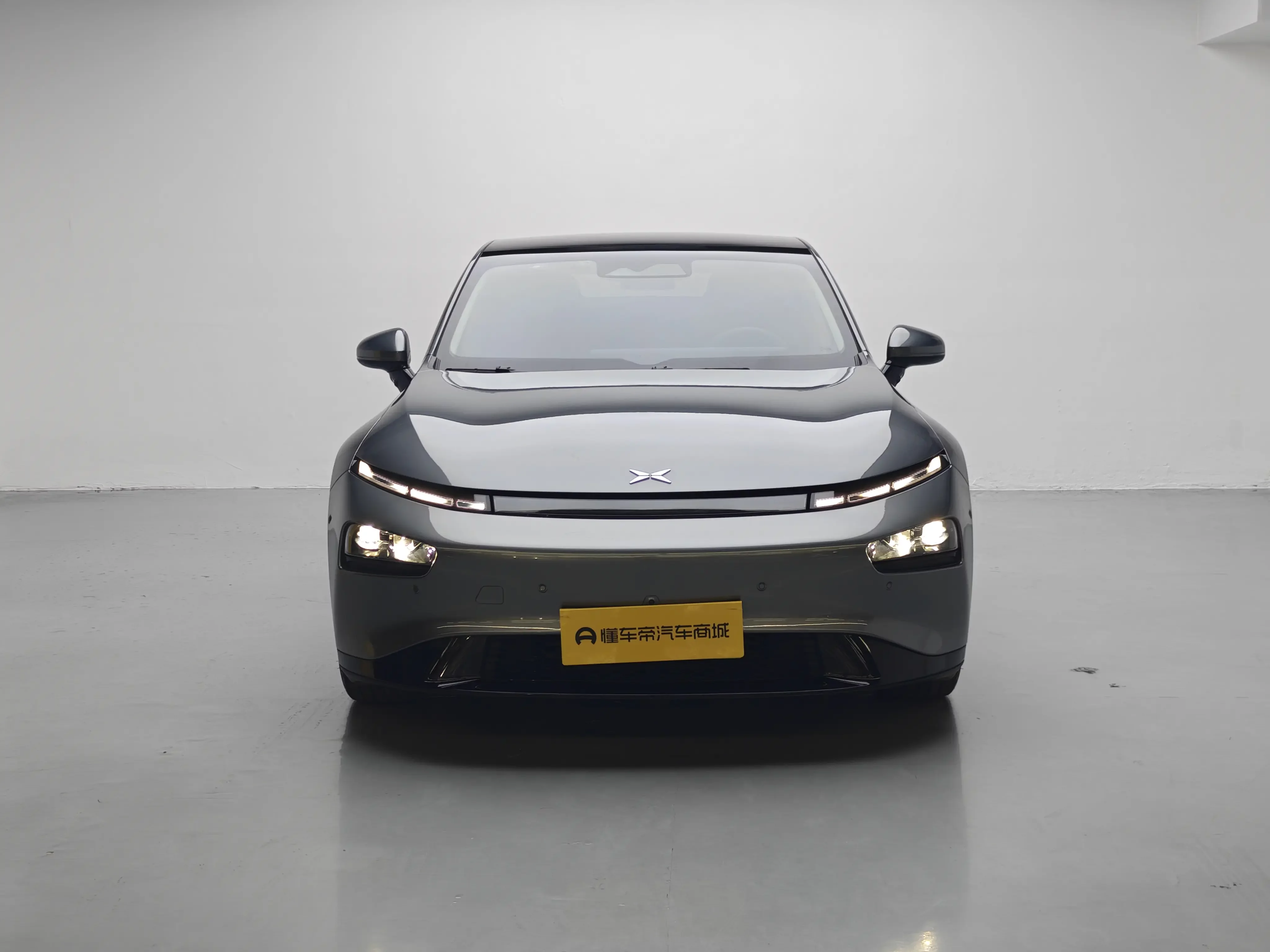 Xpeng P7