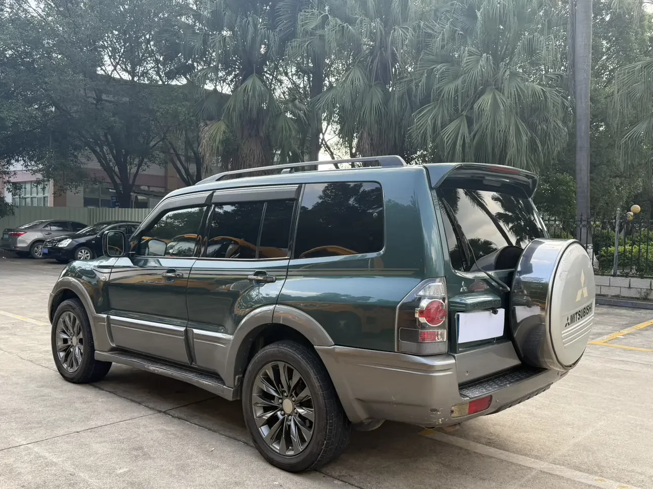 Mitsubishi Pajero
