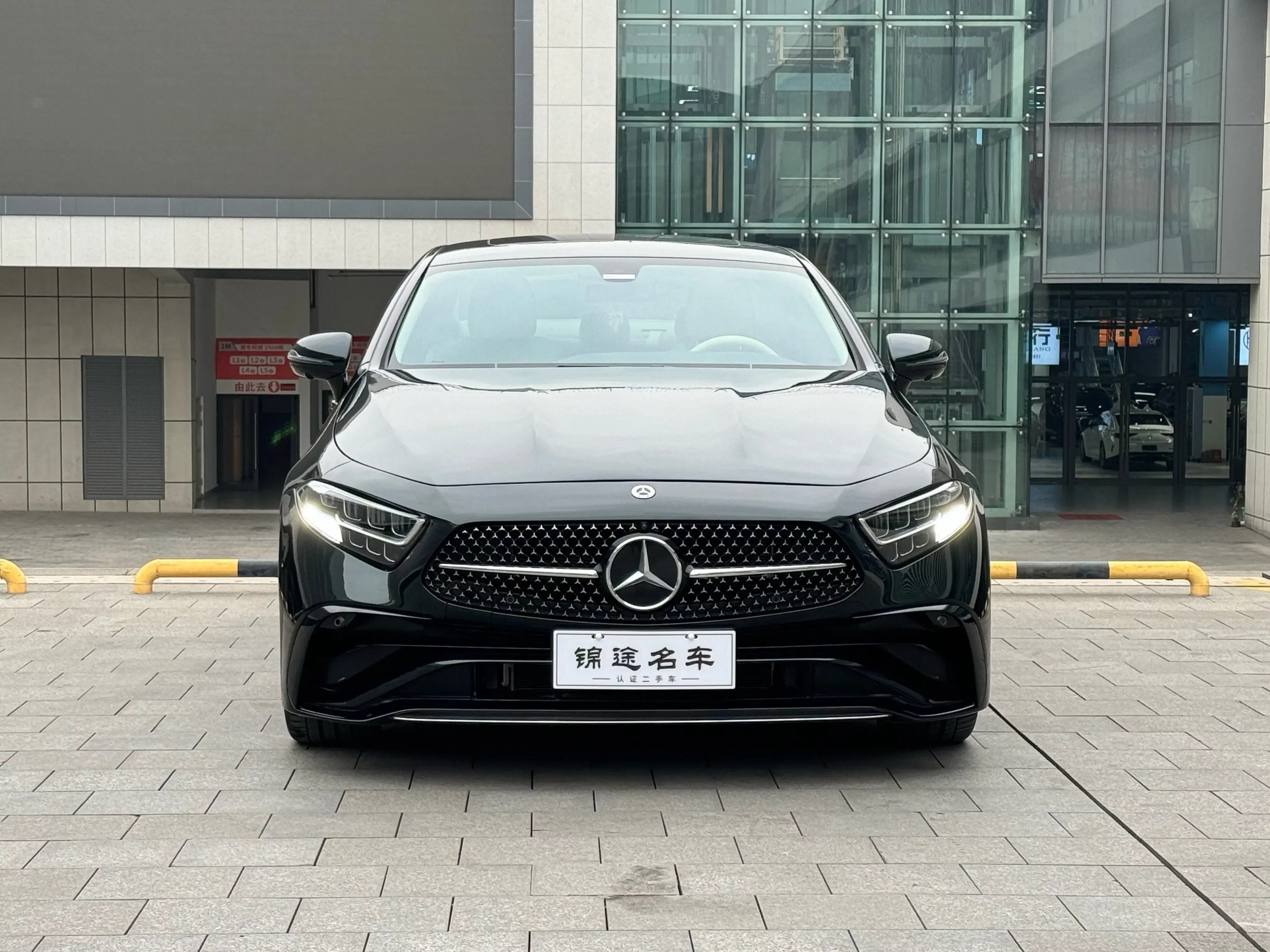 Mercedes-Benz CLS