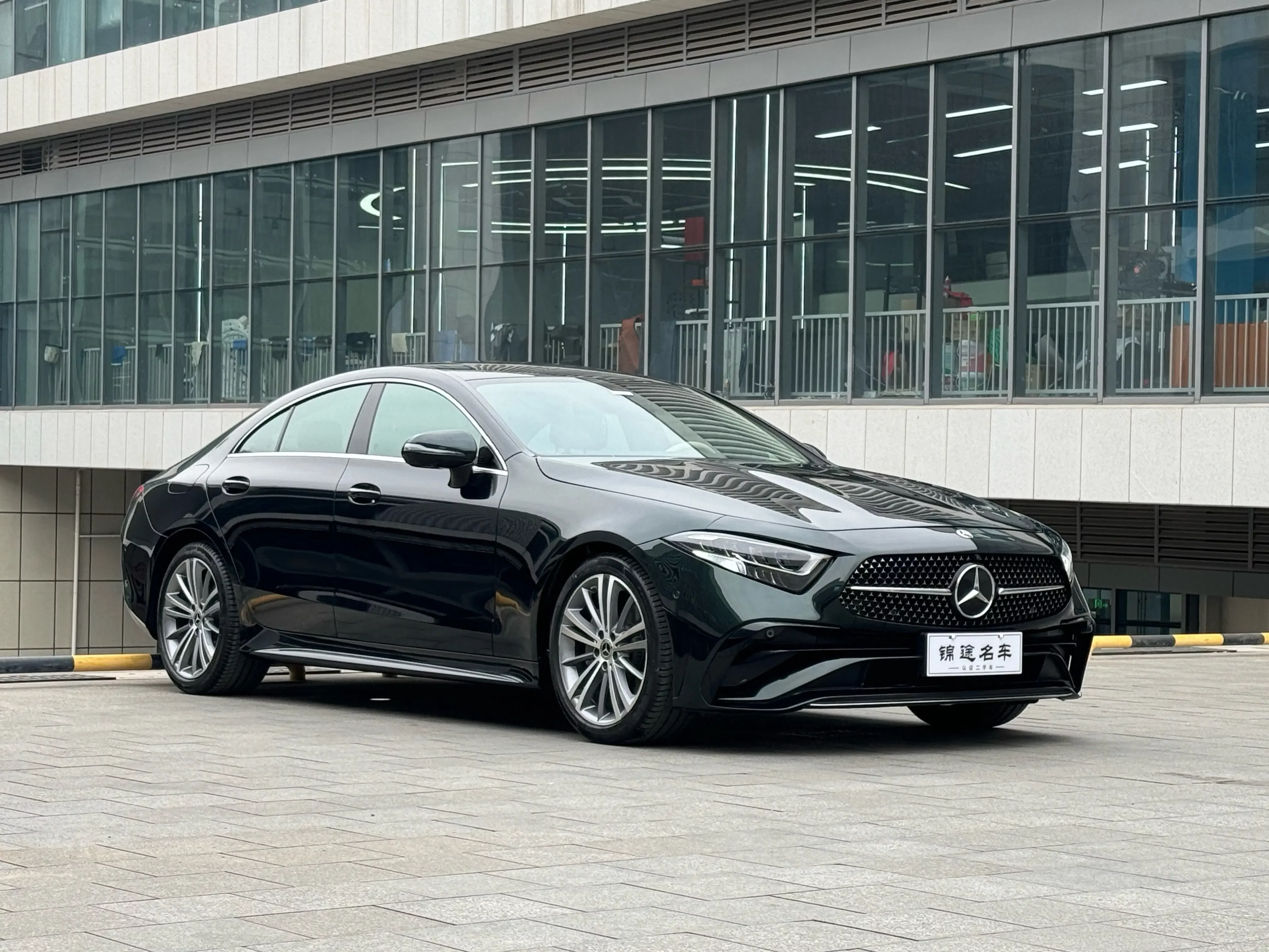 Mercedes-Benz CLS