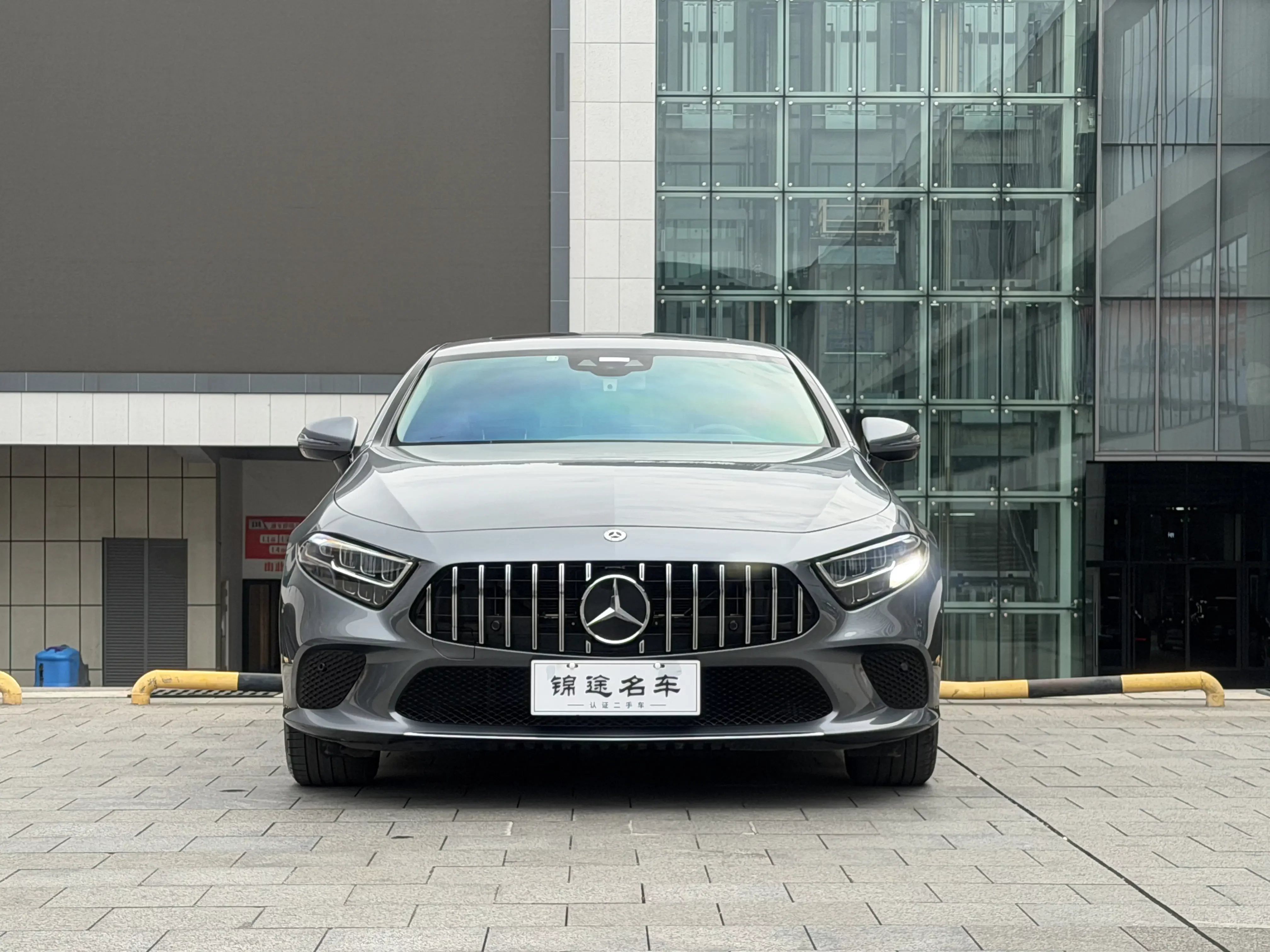 Mercedes-Benz CLS