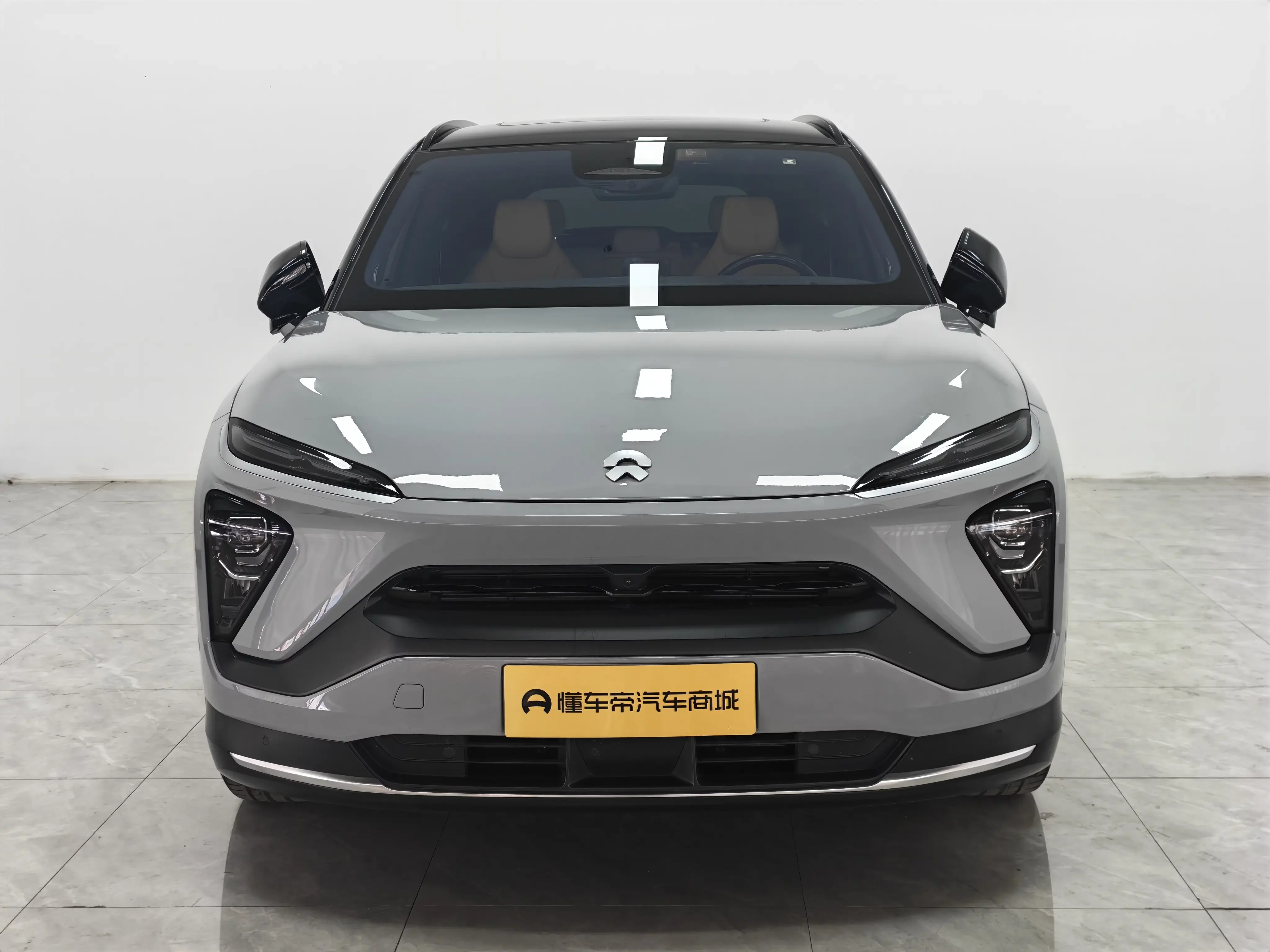 NIO ES6
