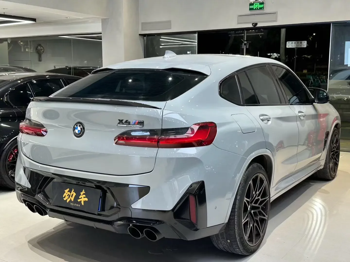 BMW X4 M