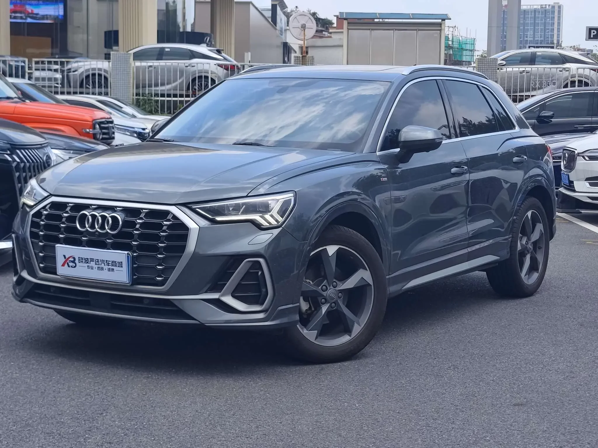 Audi Q3