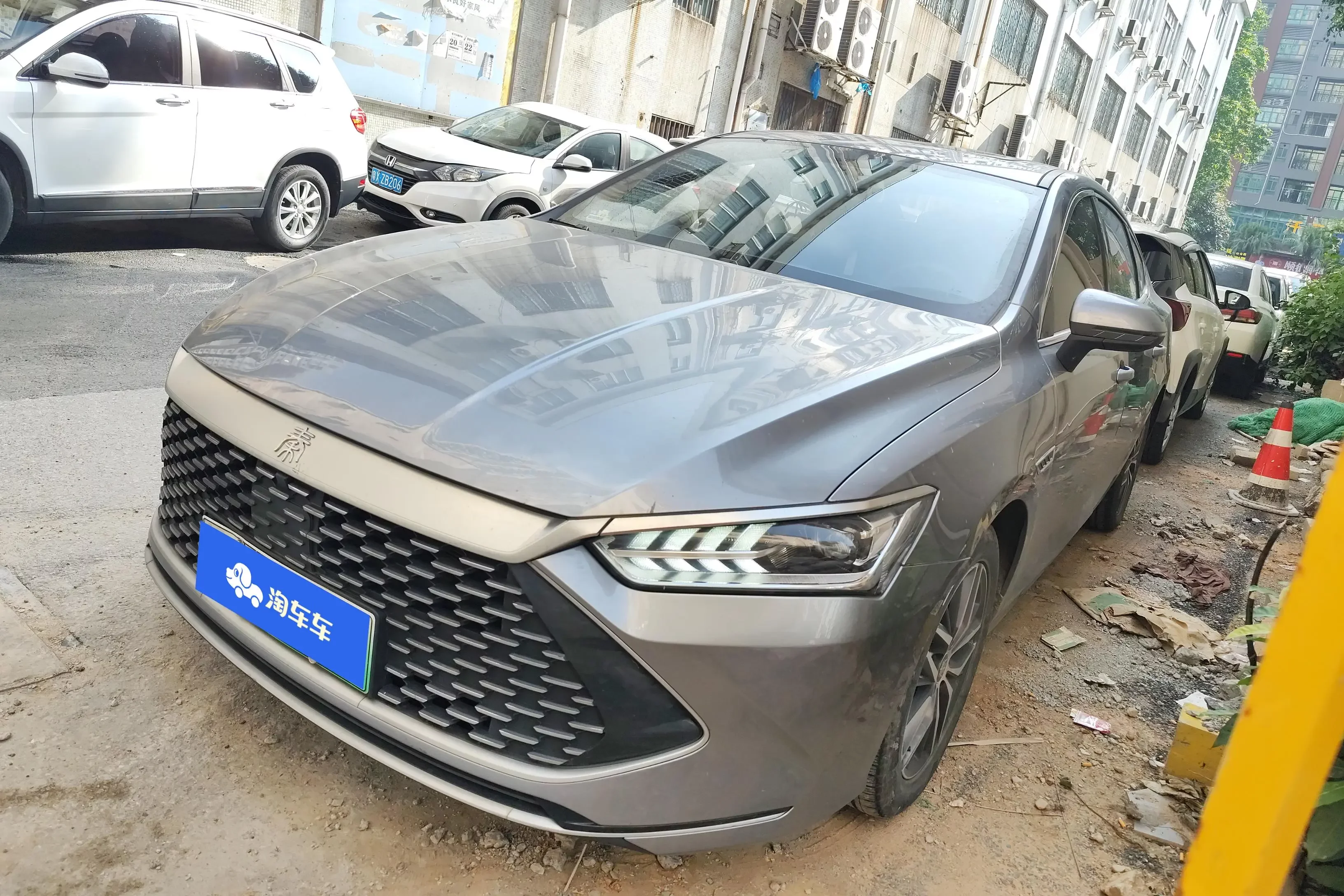 BYD Qin PLUS DM